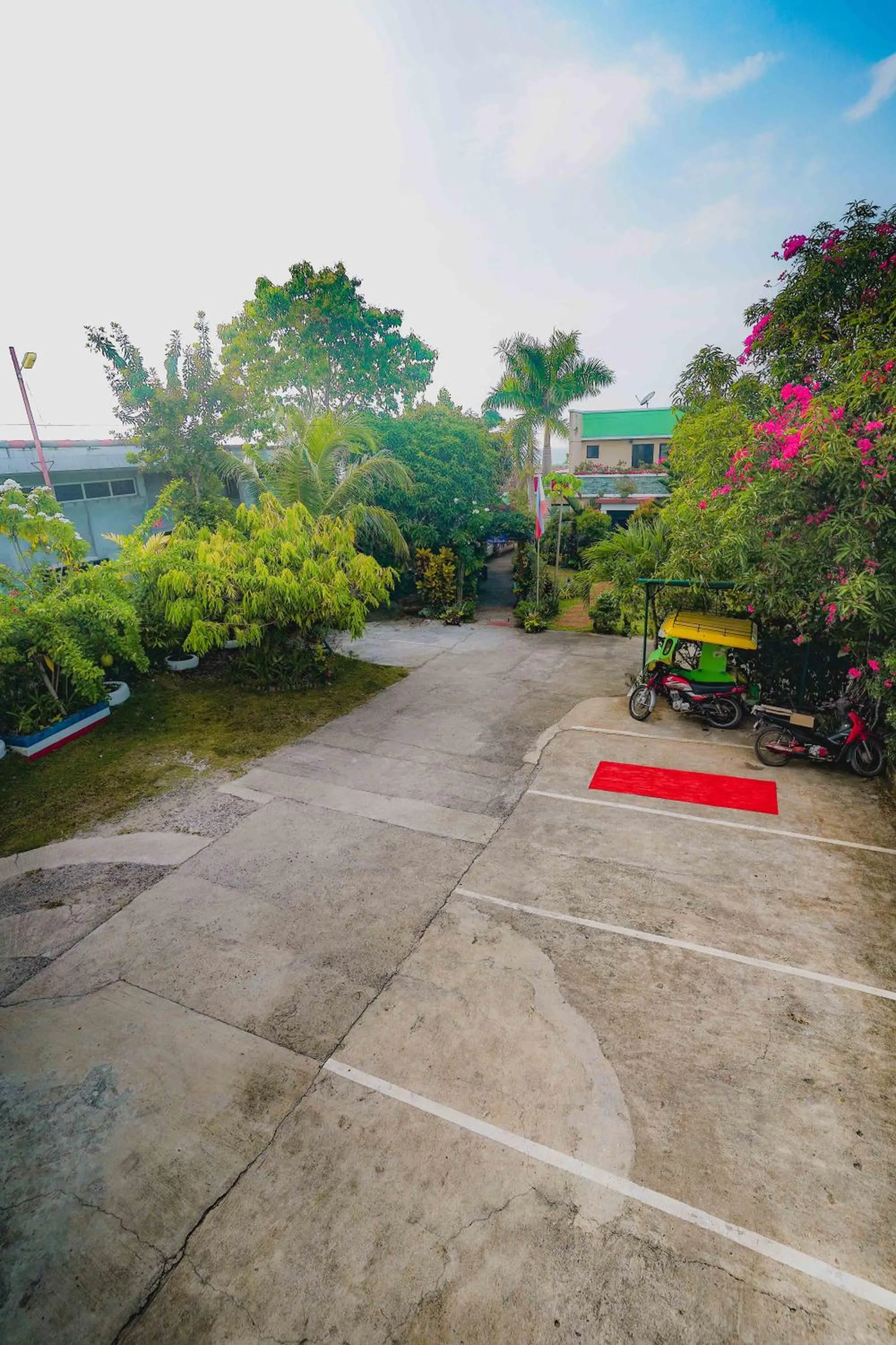 Parking in Villa de Gloria