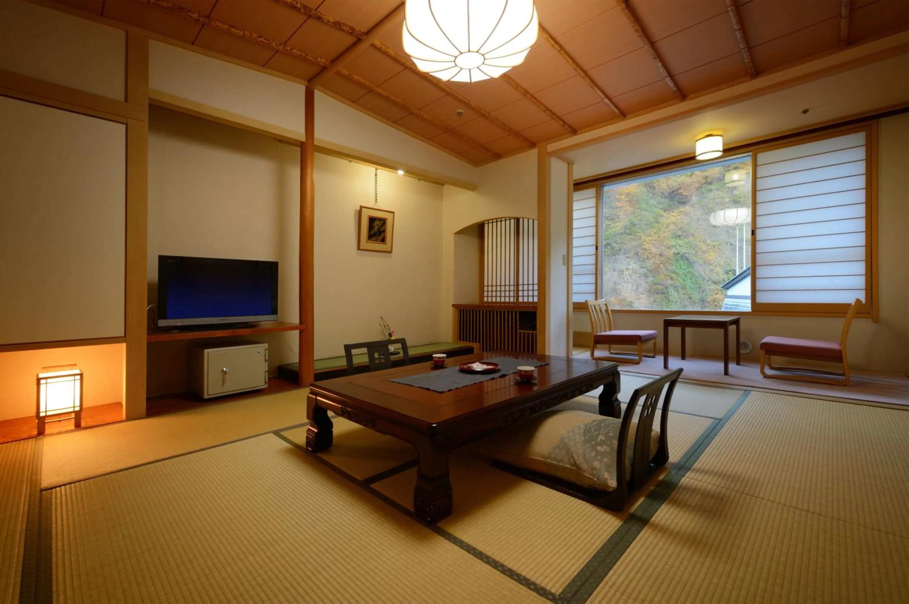 Photo of the whole room in Sansuiso Tsuchiyu Spa