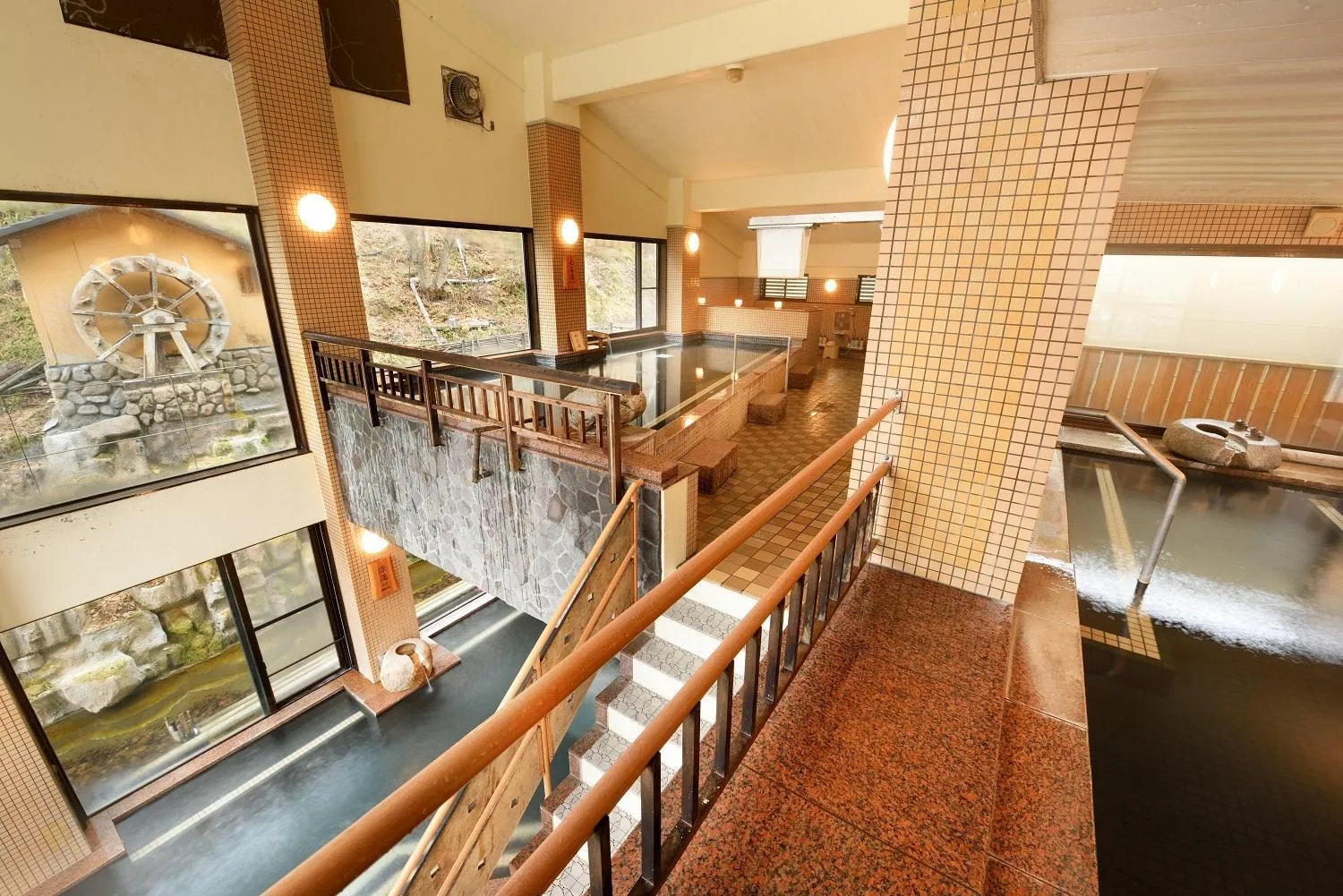 Hot Spring Bath in Sansuiso Tsuchiyu Spa