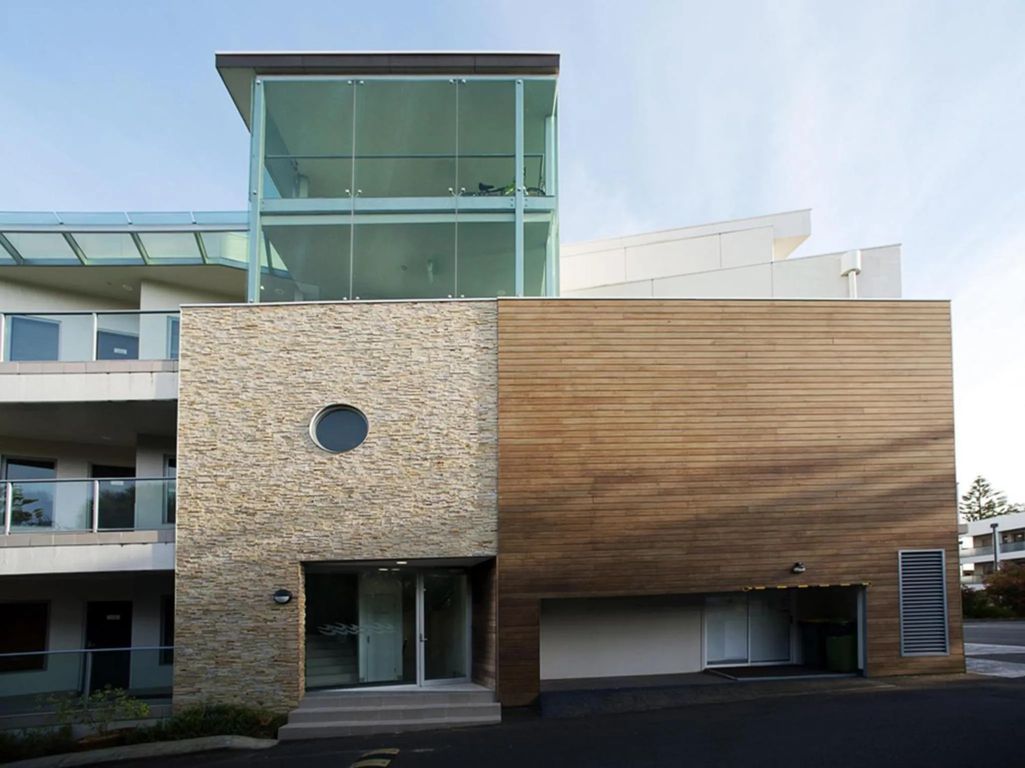 Facade/entrance in The Waves Apartments