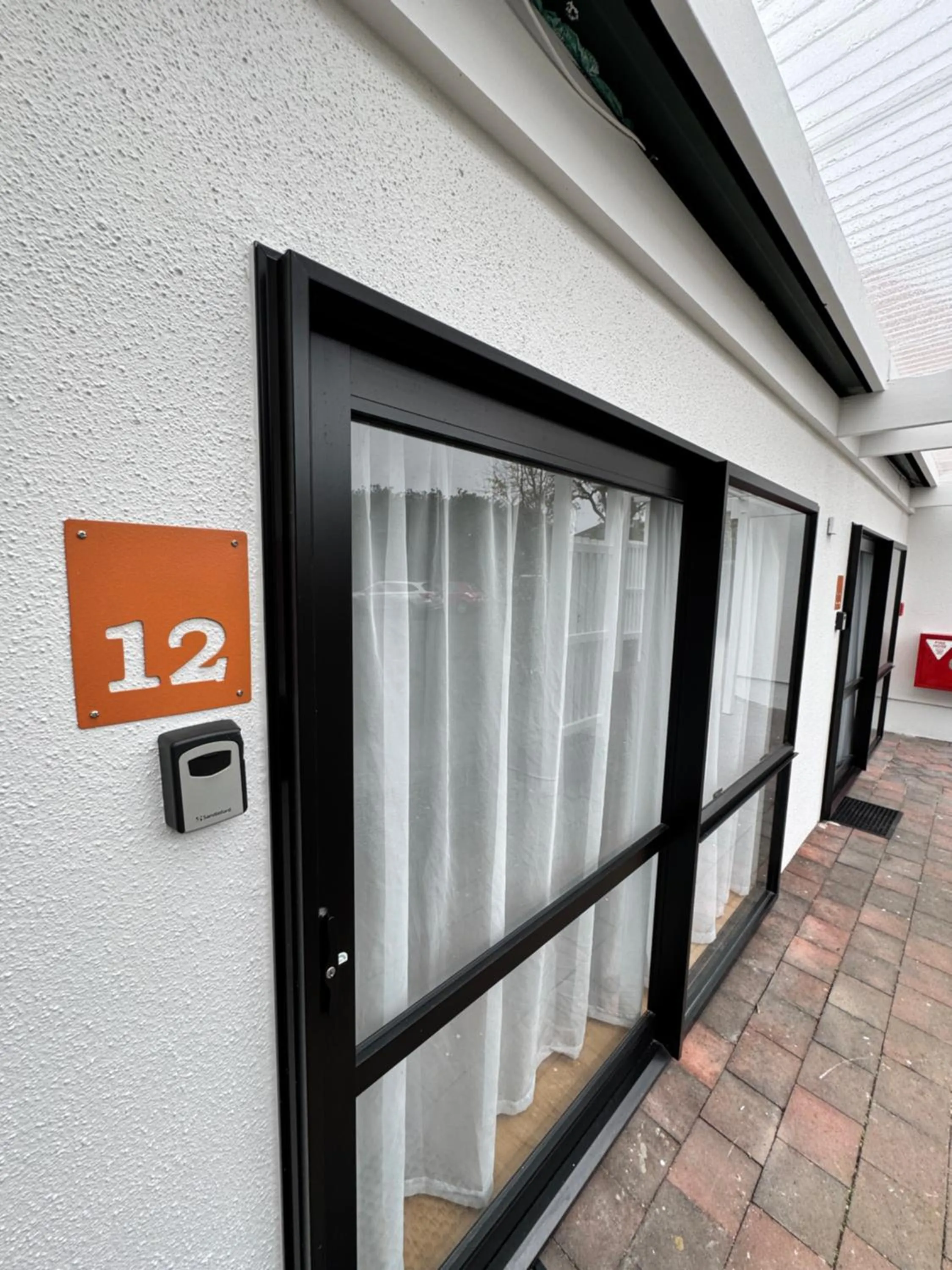 Property building in Mt Wellington Motel