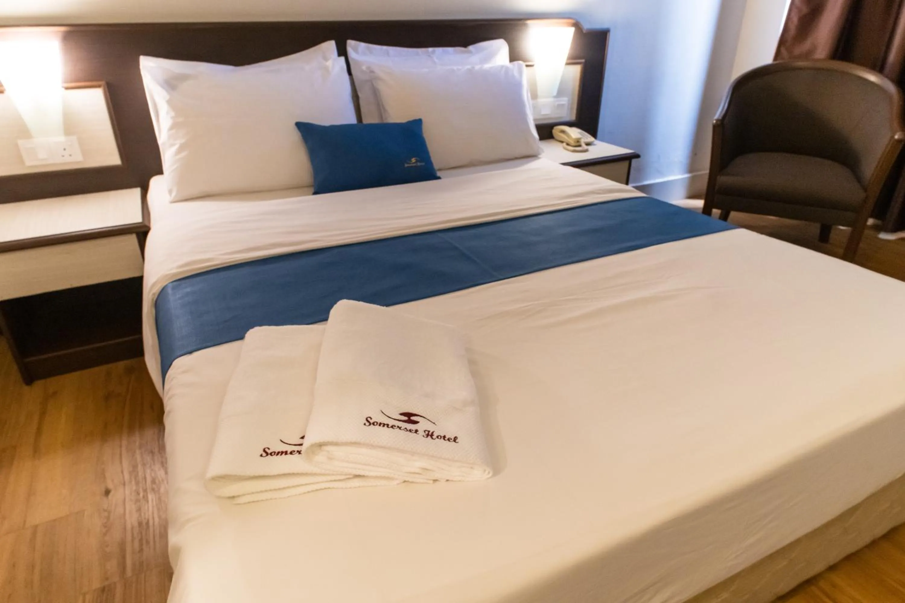 Bed in Somerset Hotel