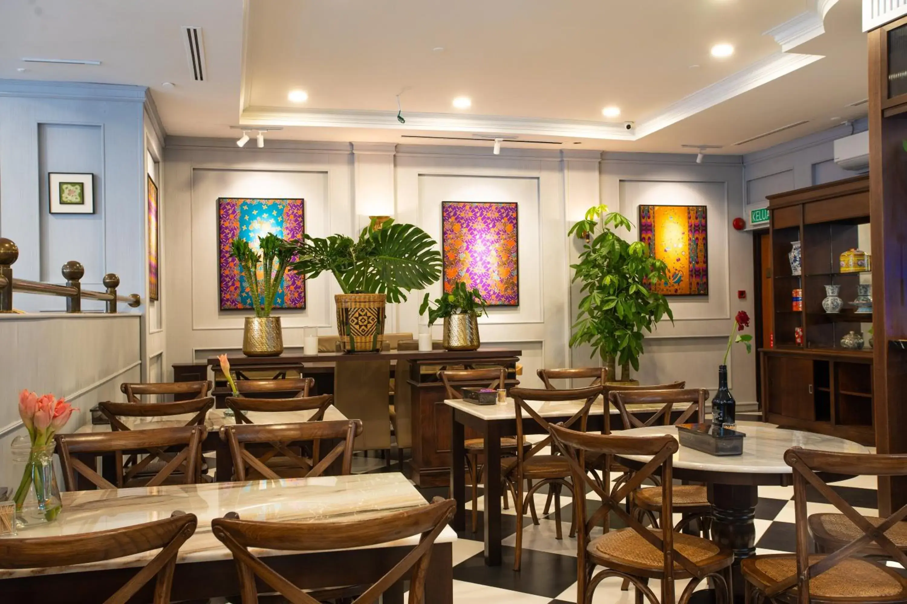 Restaurant/places to eat in Somerset Hotel Restaurant/places to eat in Somerset Hotel