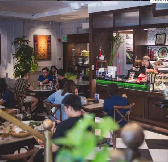 Restaurant/places to eat in Somerset Hotel Restaurant/places to eat in Somerset Hotel