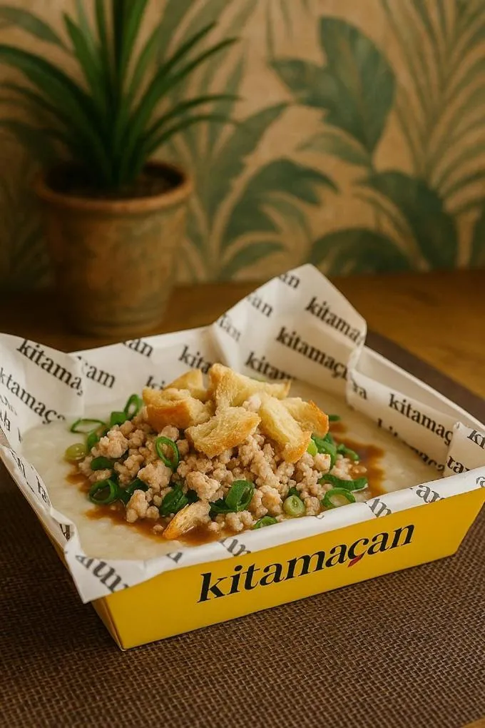 Restaurant/places to eat in BATIQA Hotel & Apartments Karawang