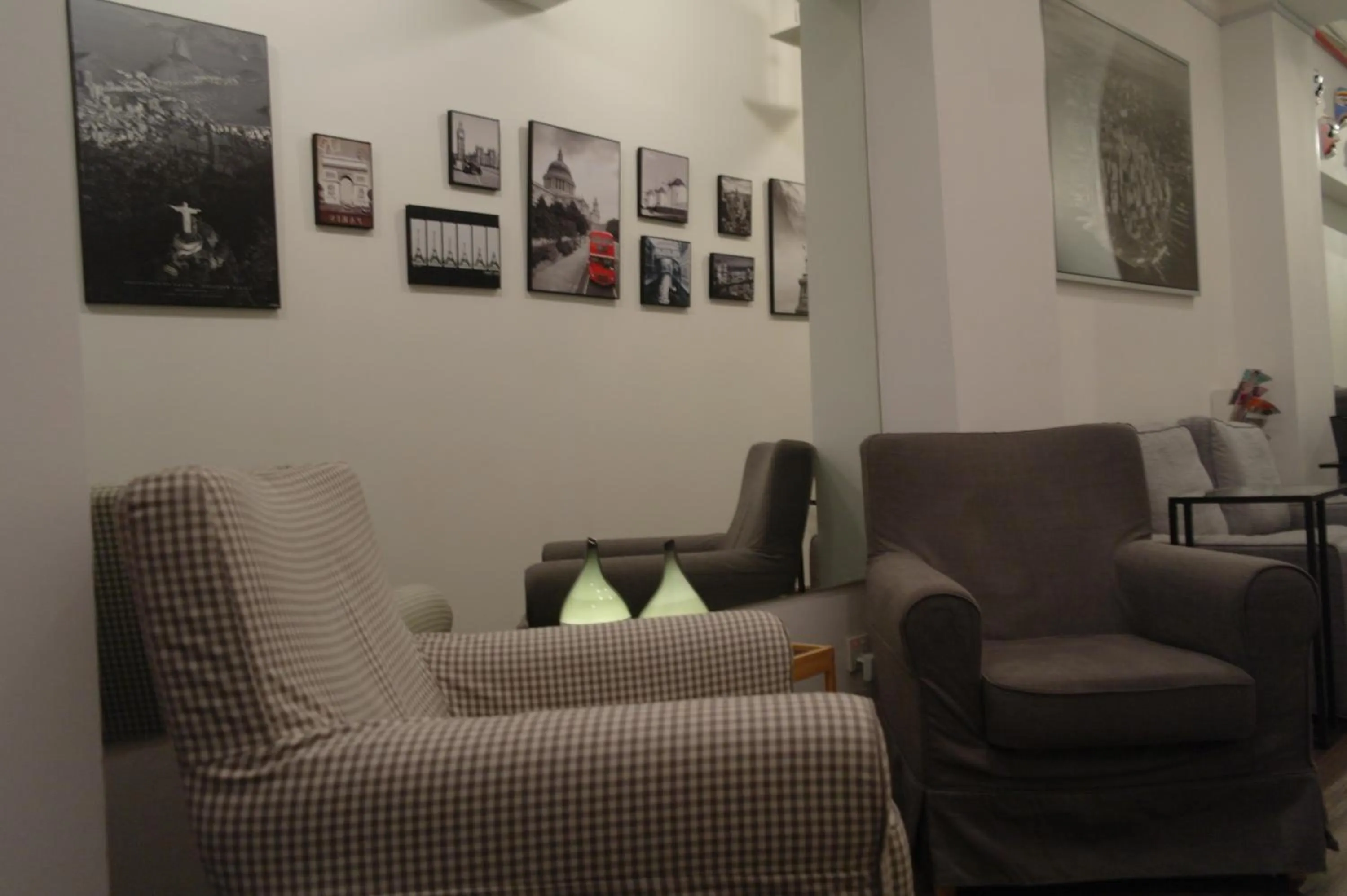 Lobby or reception in Chic Capsule Otel