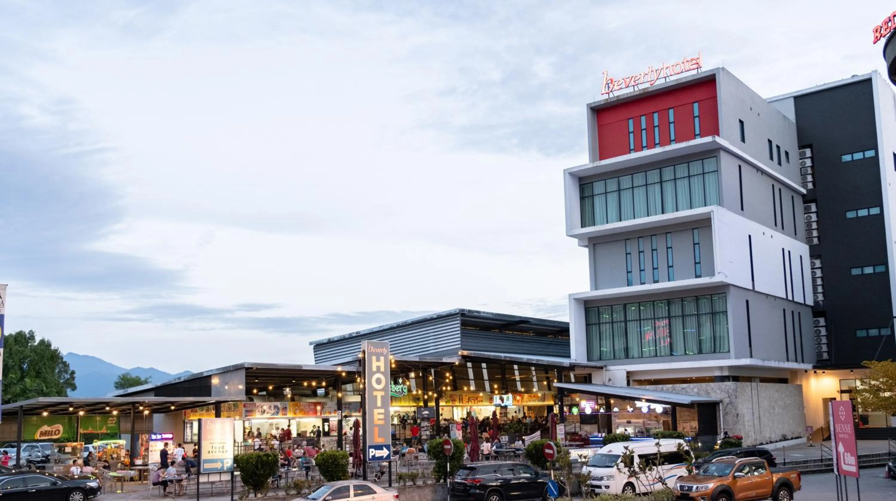 Property building in Beverly Hotel