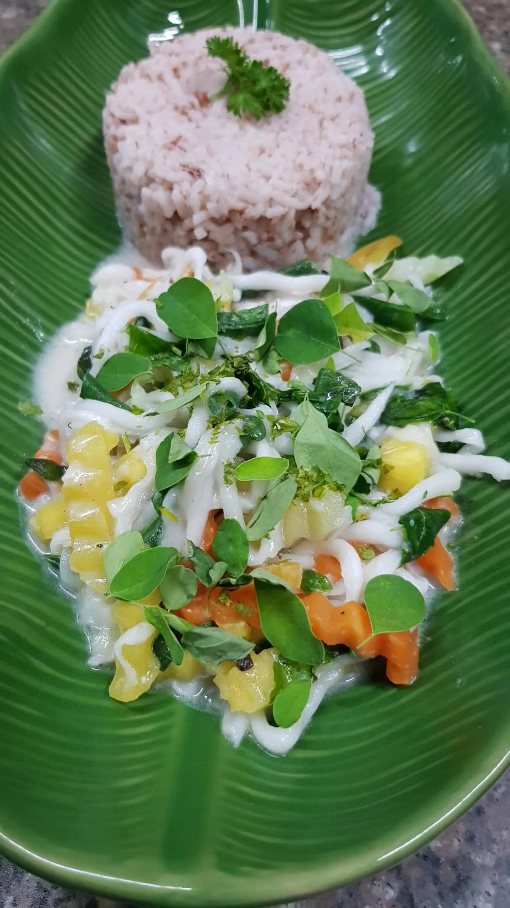 Food and drinks in Fox & The Firefly Cottages