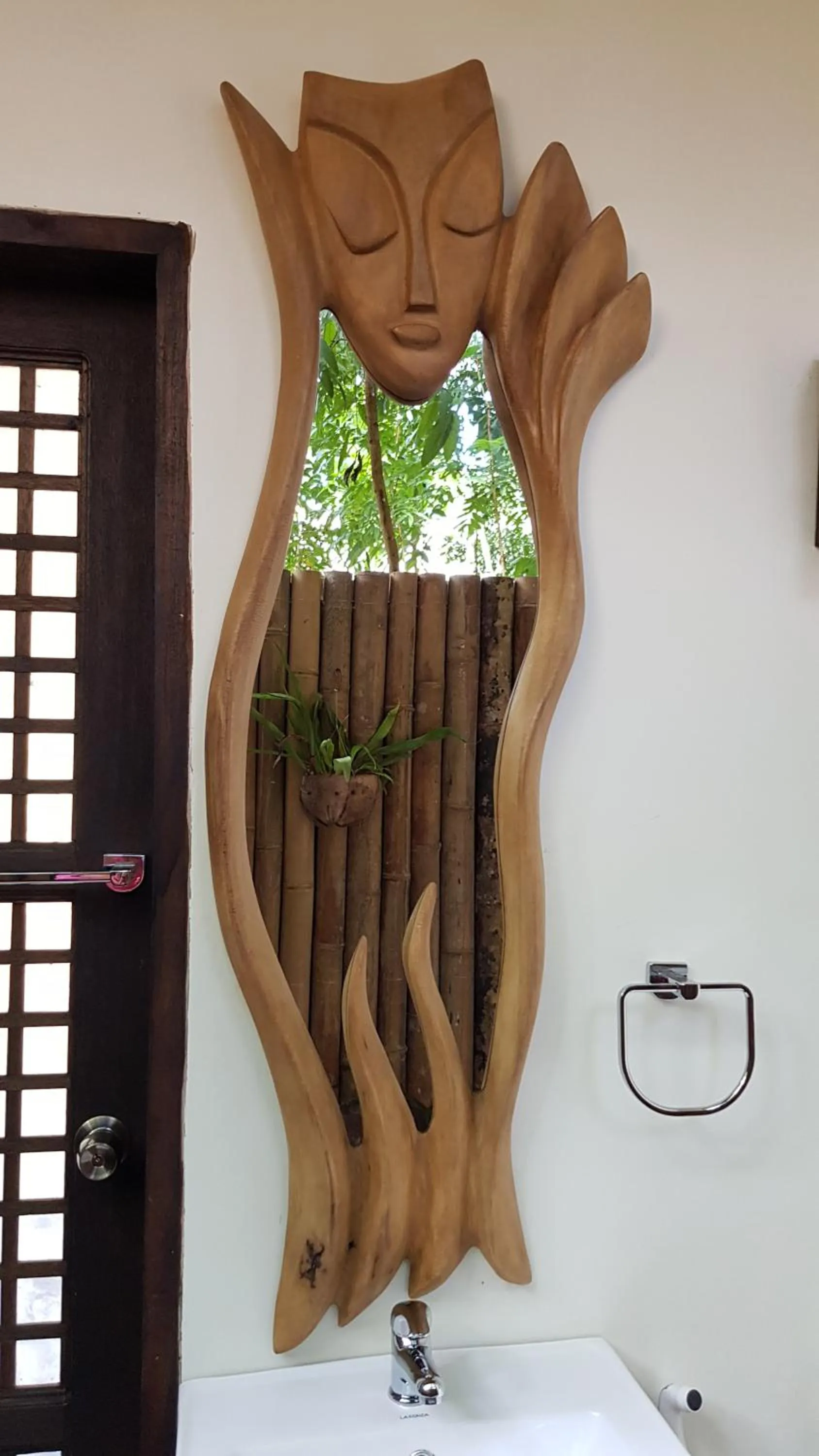 Decorative detail in Fox & The Firefly Cottages