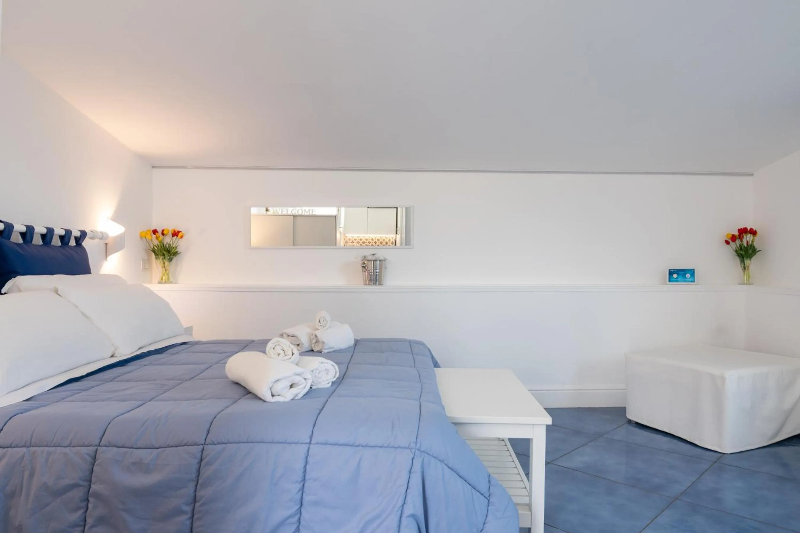 Bed in Beauty Home Sorrento