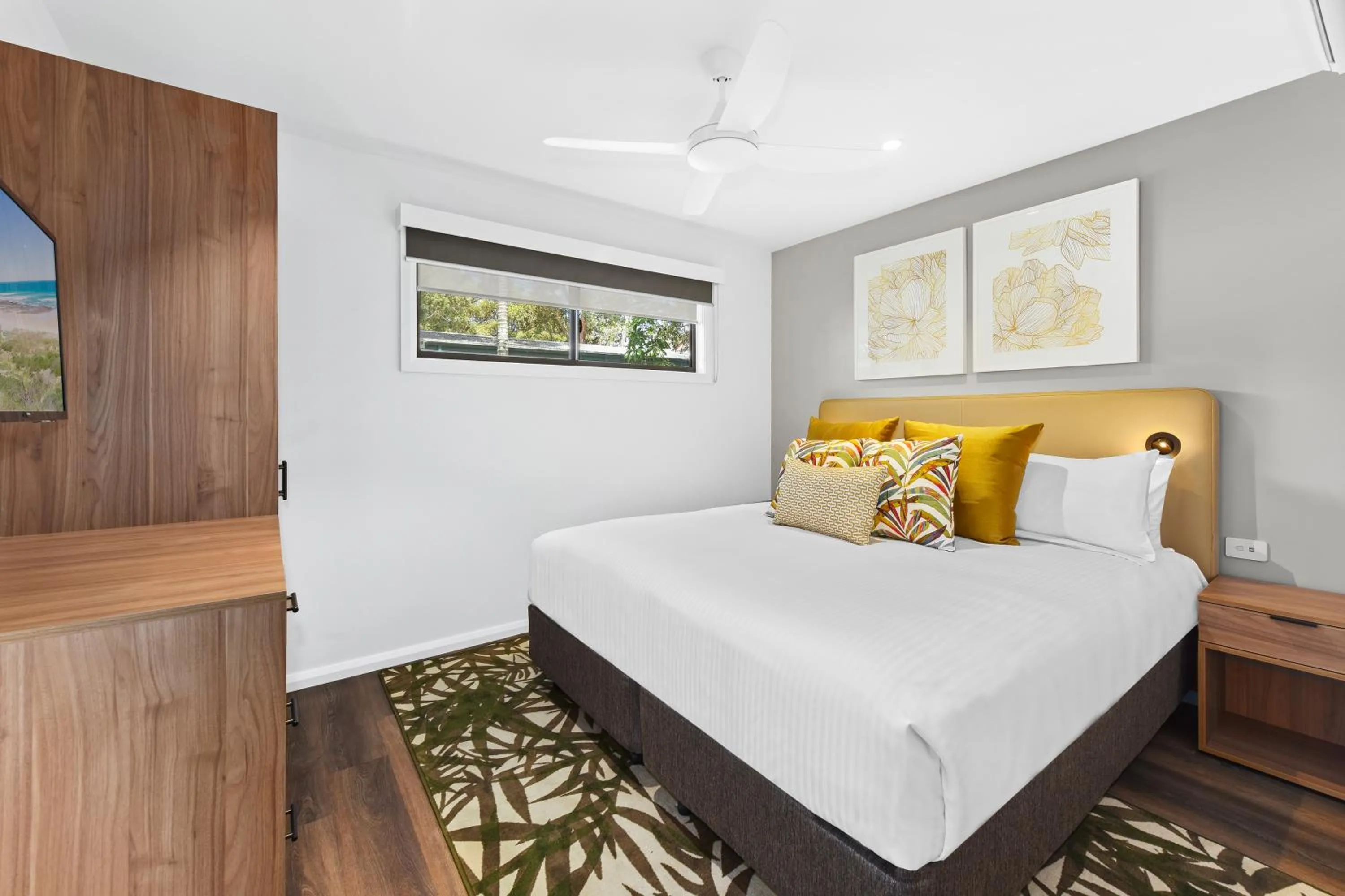 Bedroom, Bed in Club Wyndham Flynns Beach, Trademark Collection by Wyndham