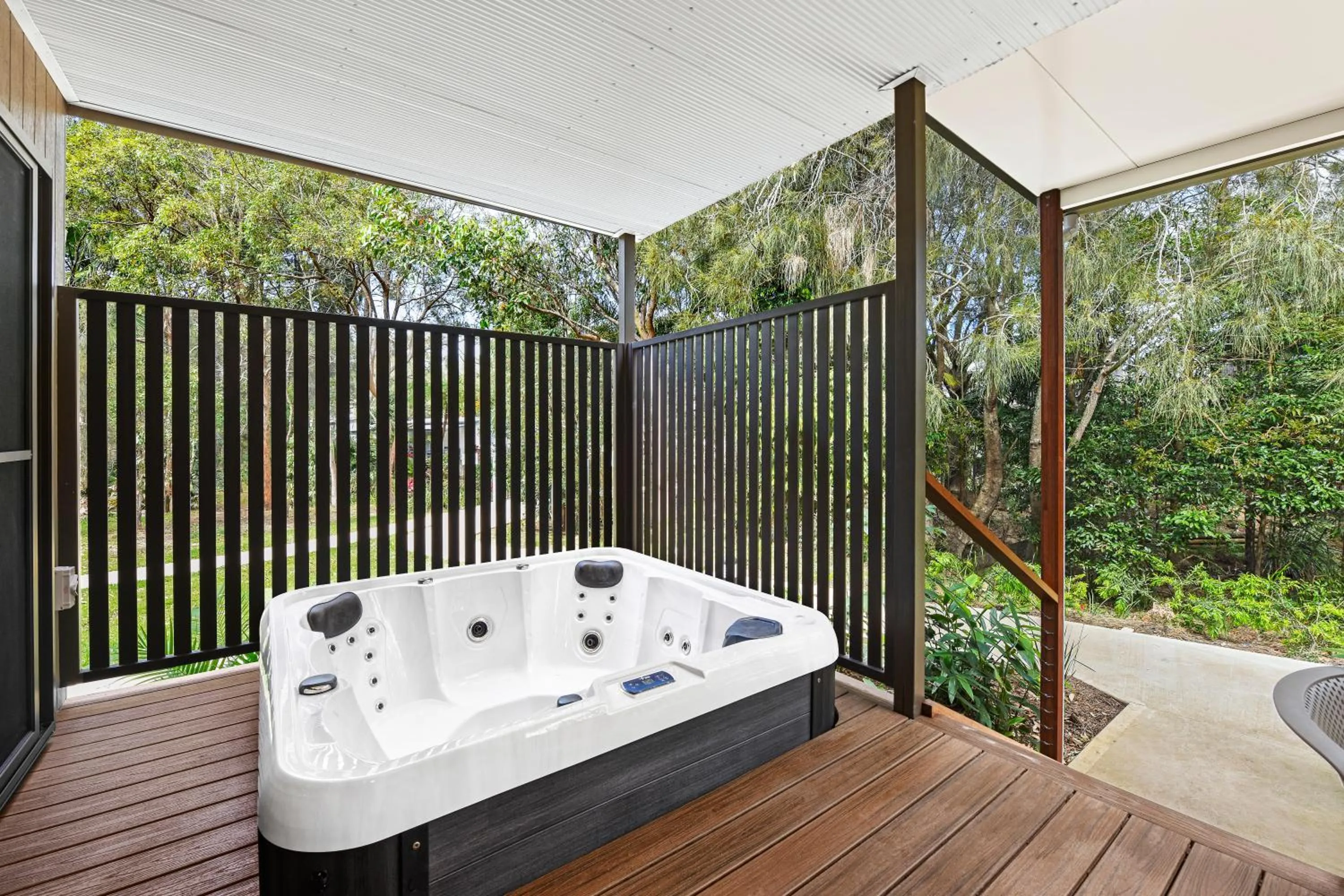 Hot Tub in Club Wyndham Flynns Beach, Trademark Collection by Wyndham