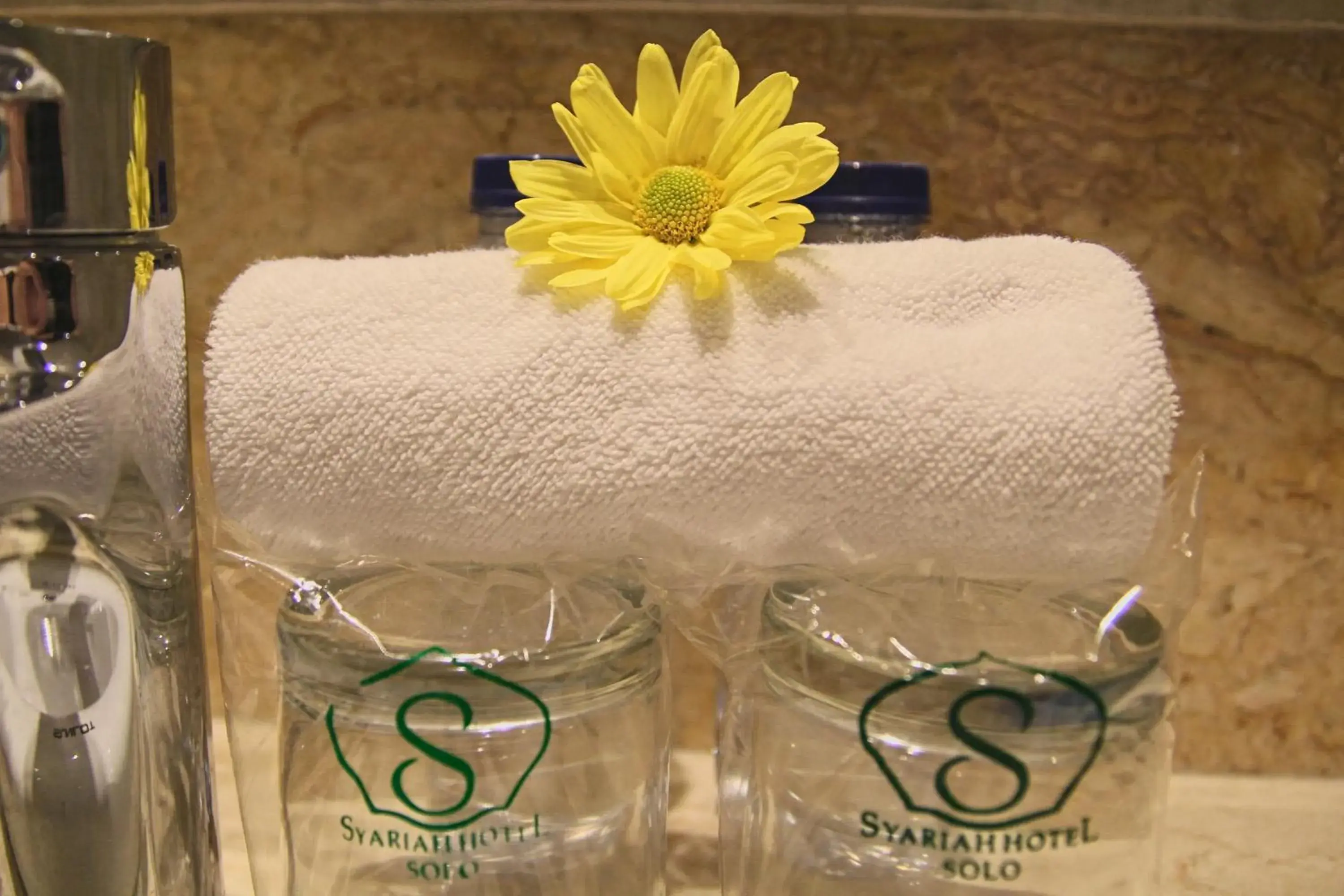 Bathroom in Lorin Syariah Solo Hotel Bathroom in Lorin Syariah Solo Hotel