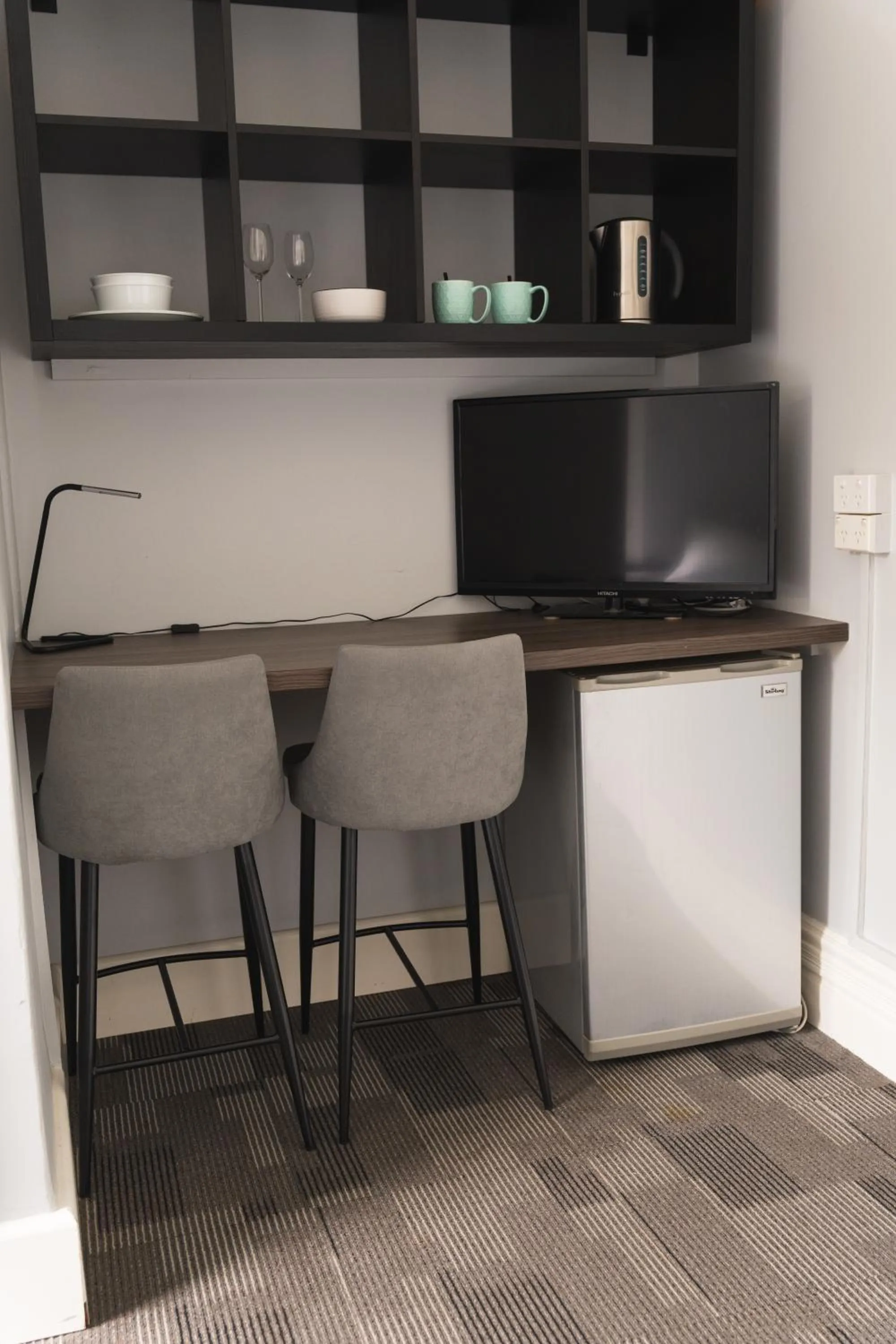 TV and multimedia in Manly Bunkhouse