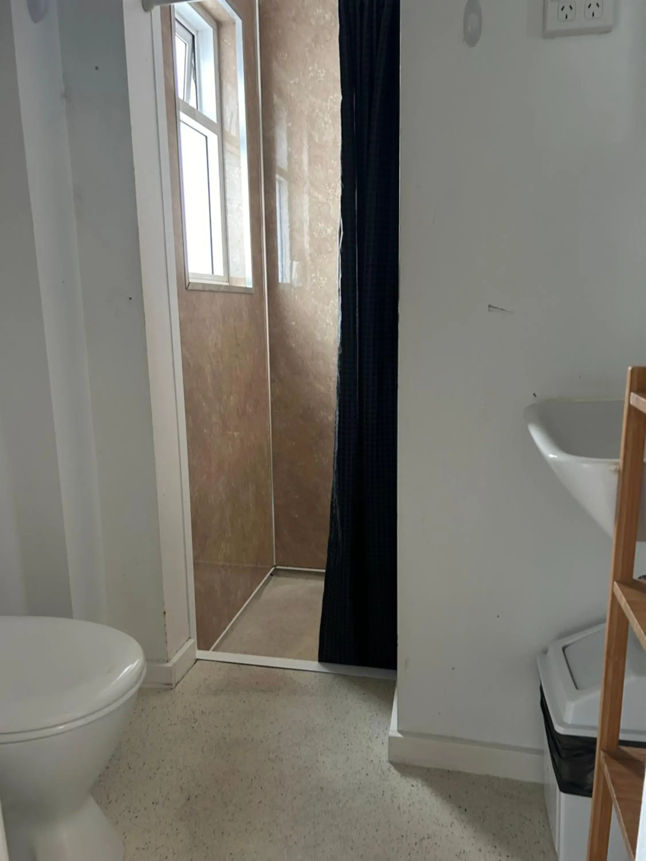 Bed in 6-Bed Female Dormitory Room with Private Bathroom in Manly Bunkhouse Bed in 6-Bed Female Dormitory Room with Private Bathroom in Manly Bunkhouse