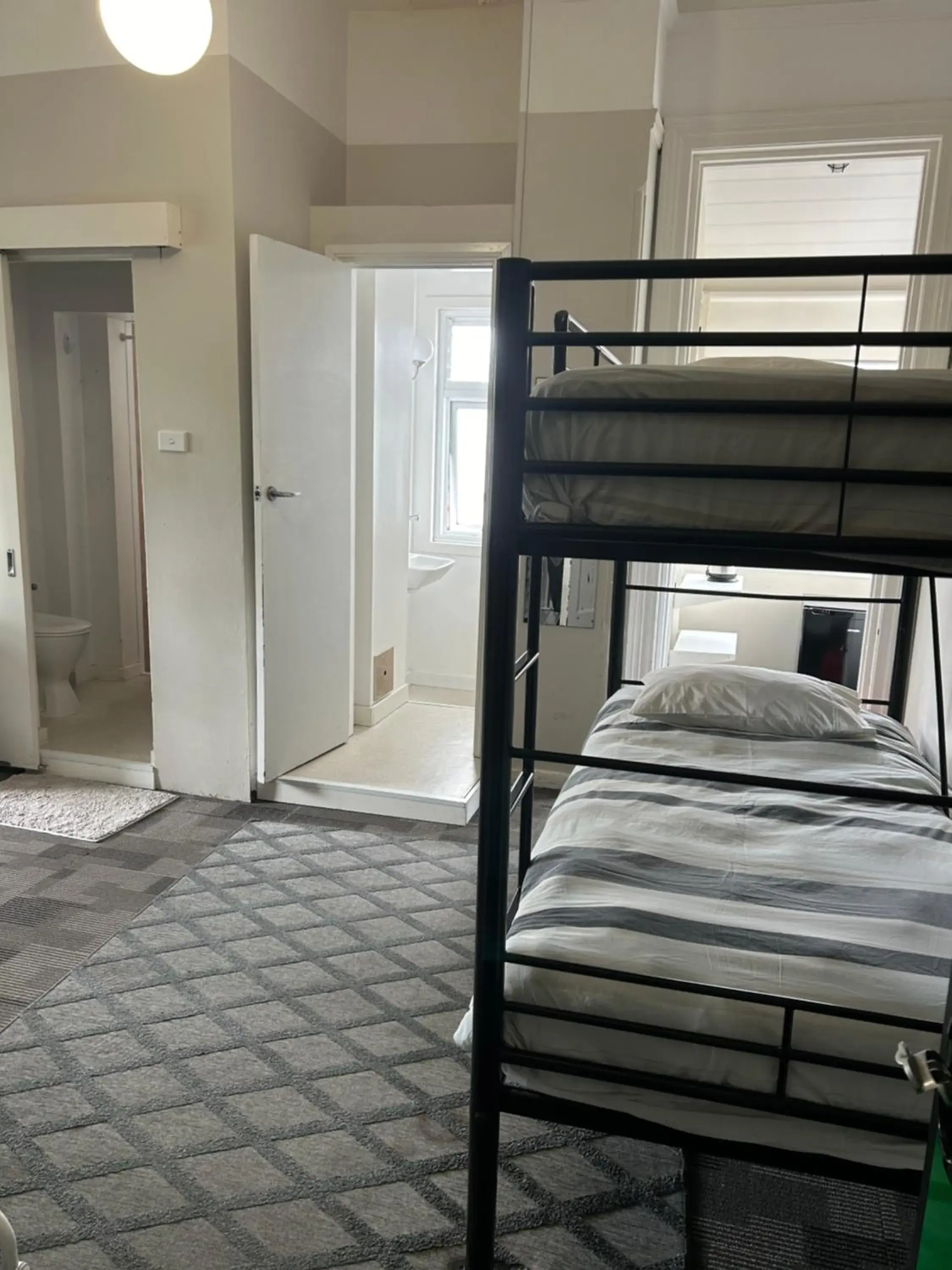 Bed in 6-Bed Female Dormitory Room with Private Bathroom in Manly Bunkhouse Bed in 6-Bed Female Dormitory Room with Private Bathroom in Manly Bunkhouse