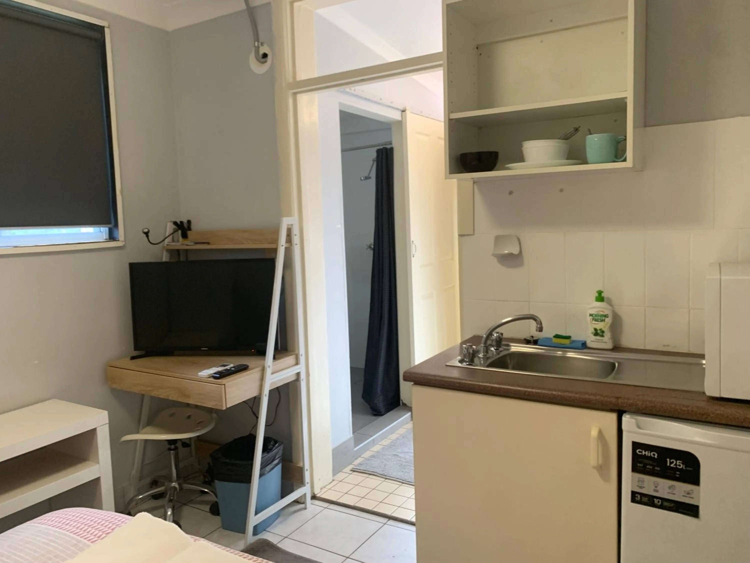 Kitchen or kitchenette in Manly Bunkhouse