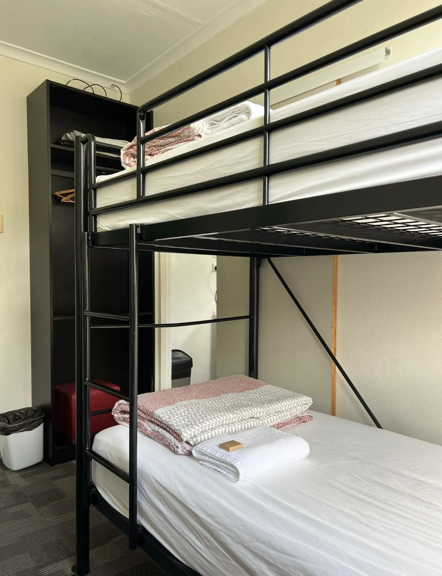 Bedroom, Bed in Manly Bunkhouse