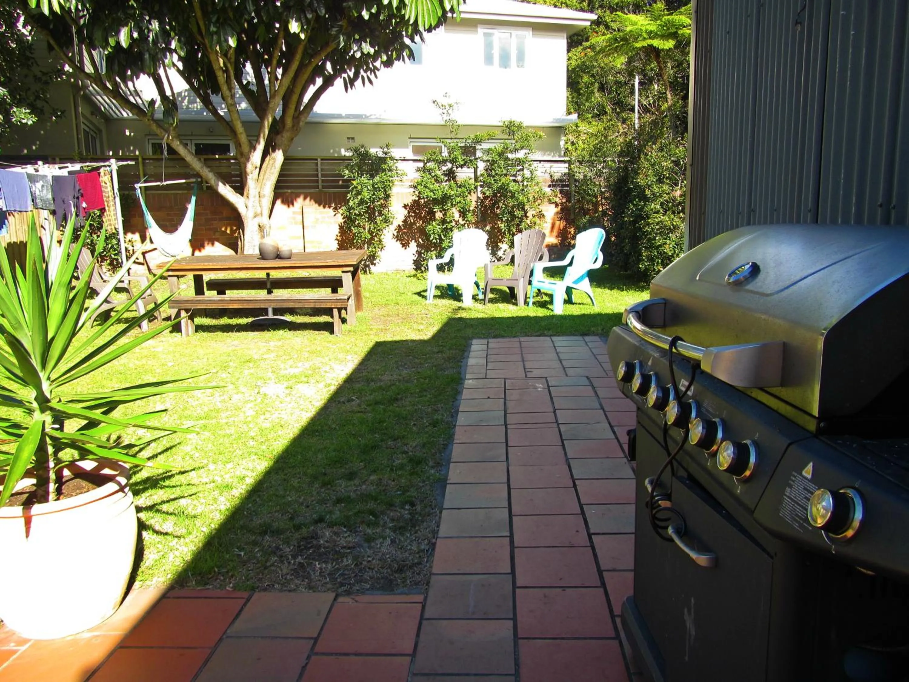 BBQ facilities in Manly Bunkhouse