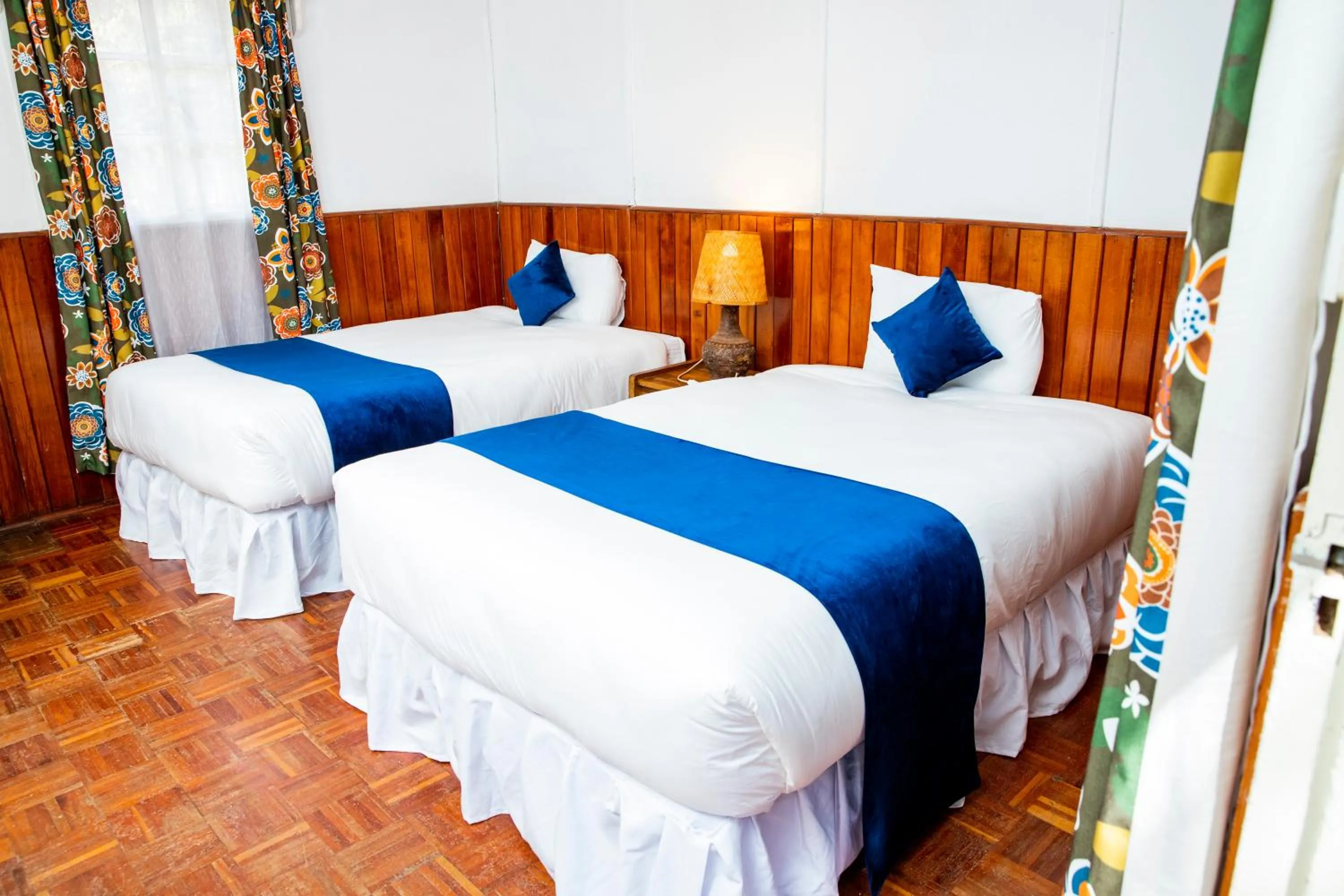 Bedroom, Bed in Naro Moru River Lodge