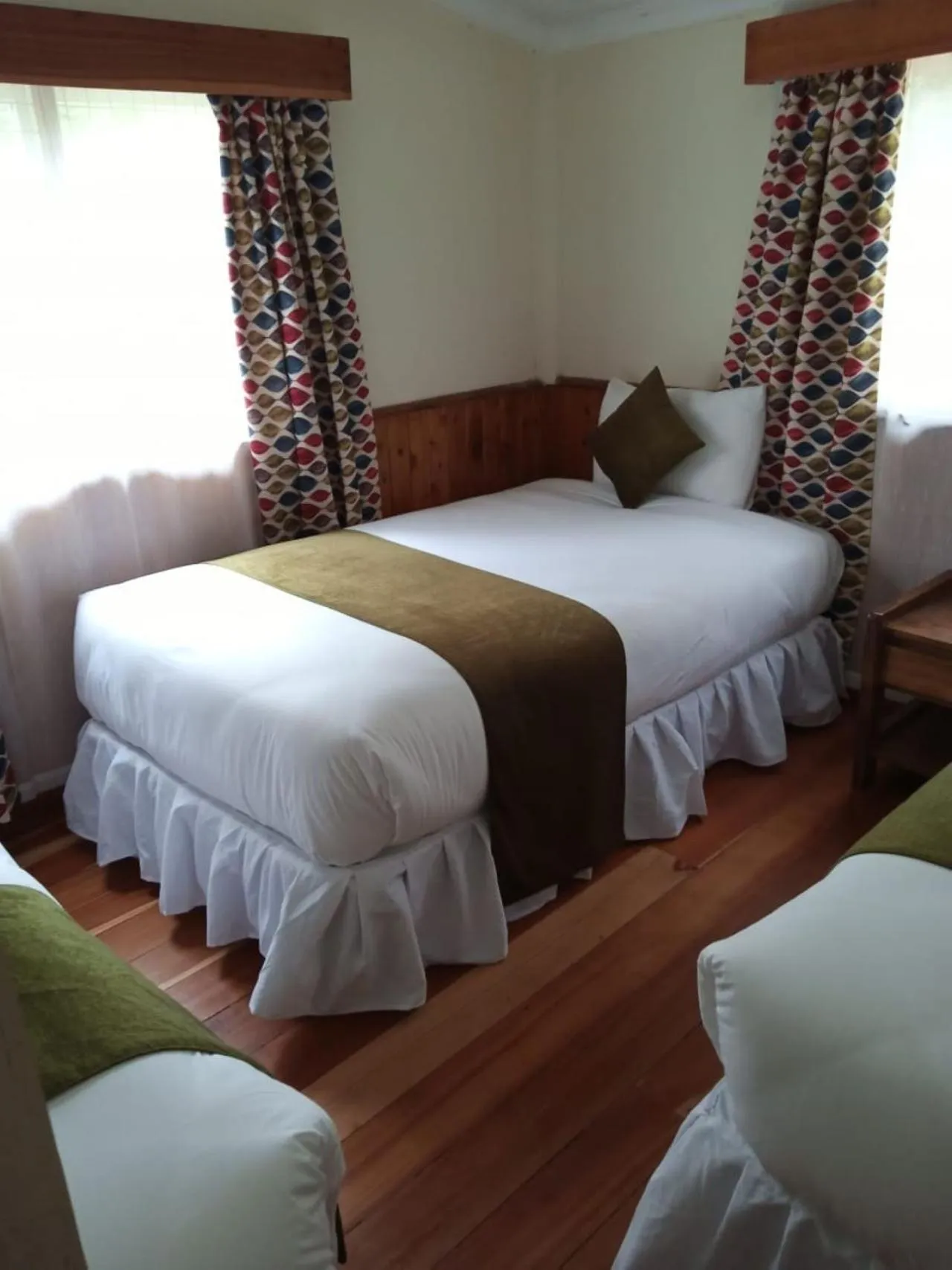 Property building, Bed in Naro Moru River Lodge