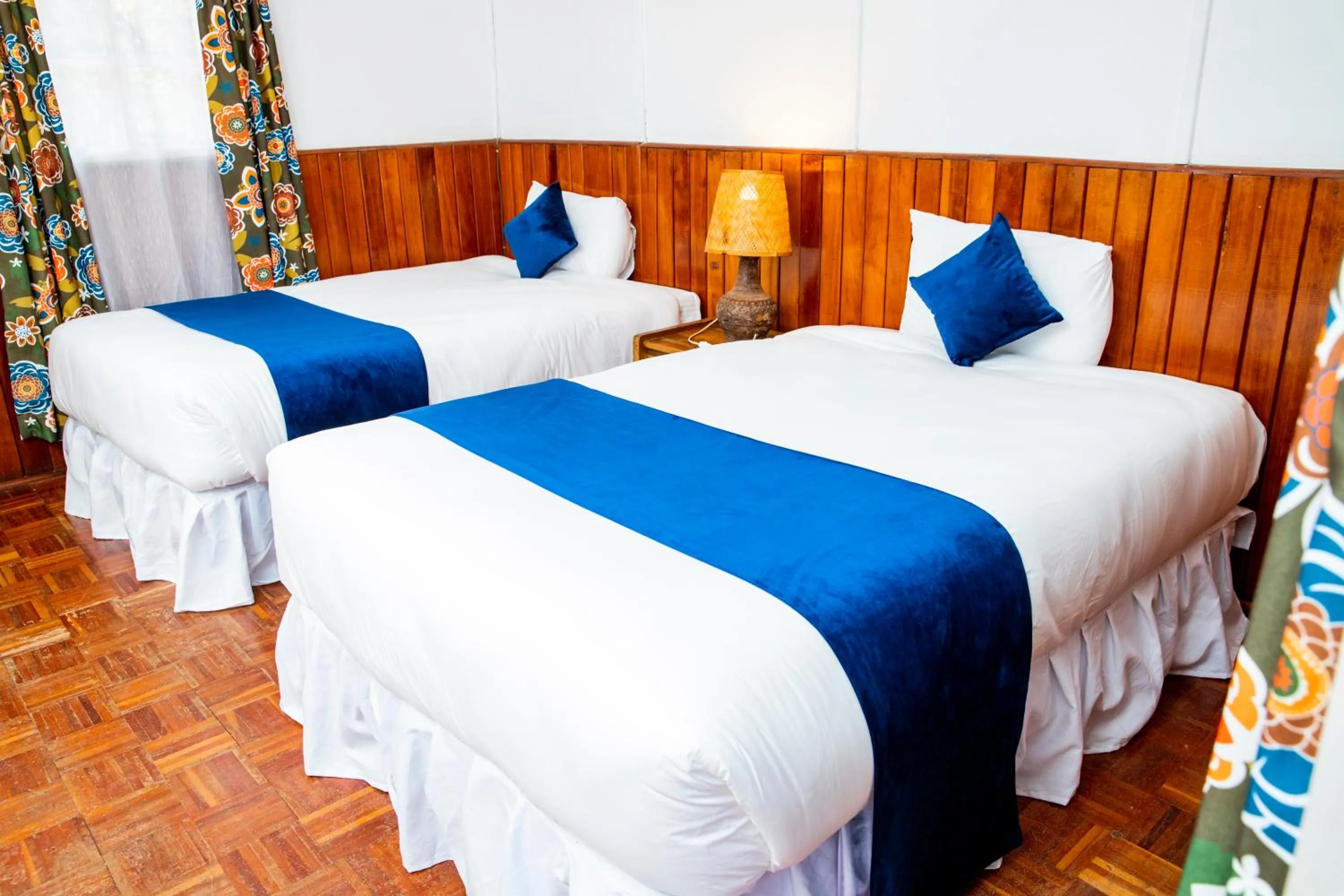 Bedroom, Bed in Naro Moru River Lodge