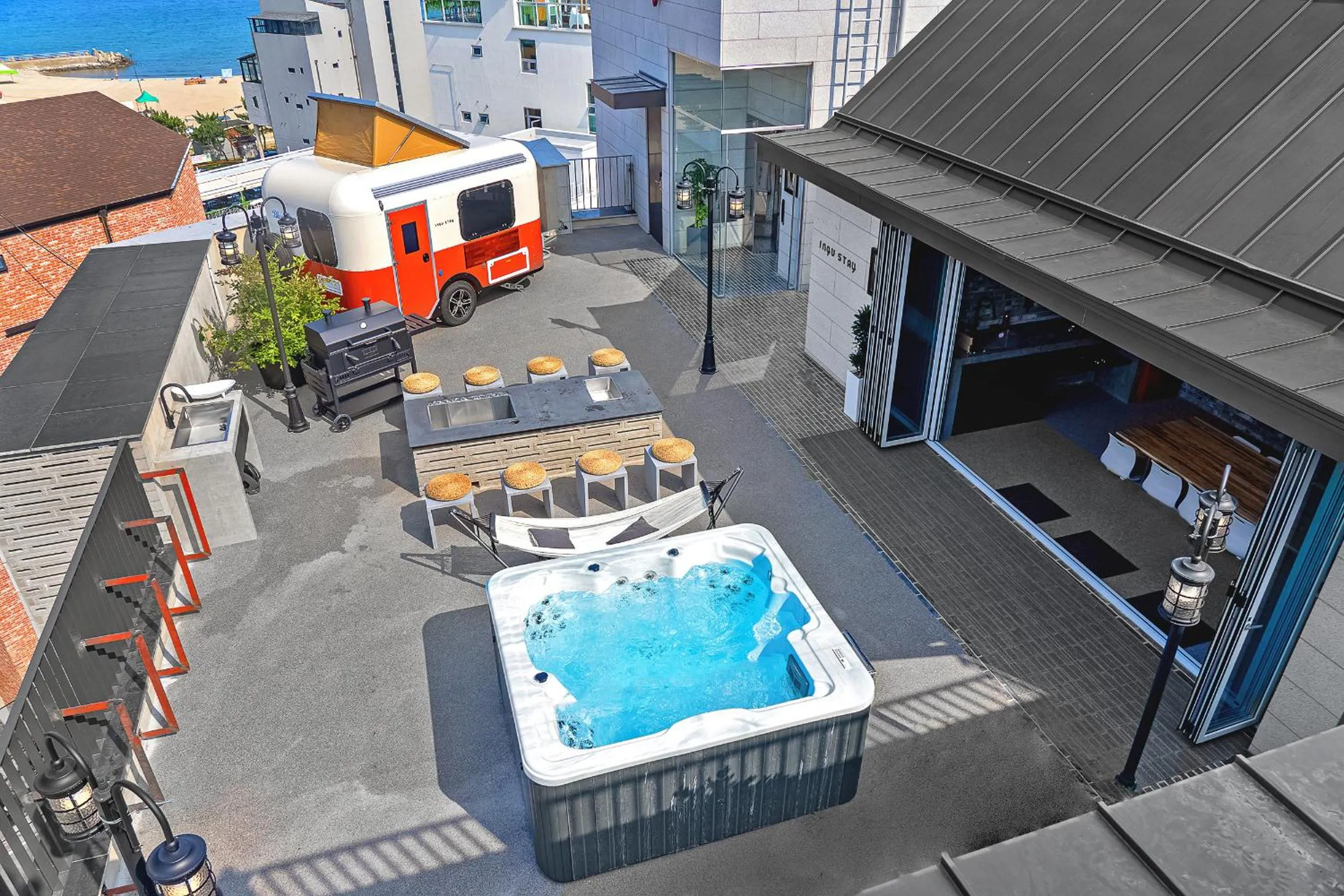 Hot Tub in Ingu Stay