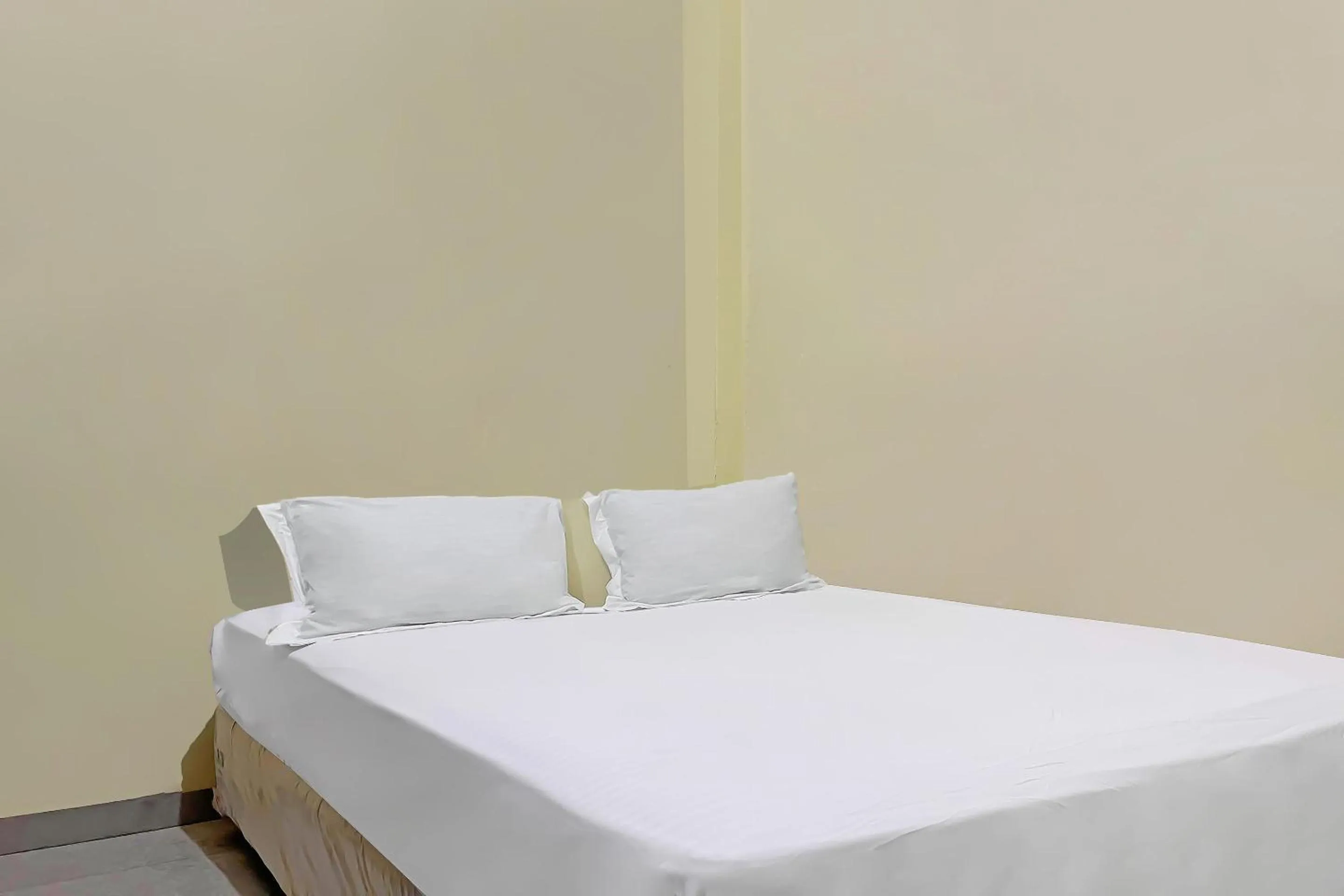 Bedroom, Bed in Hotel O Wisma Dg Tata