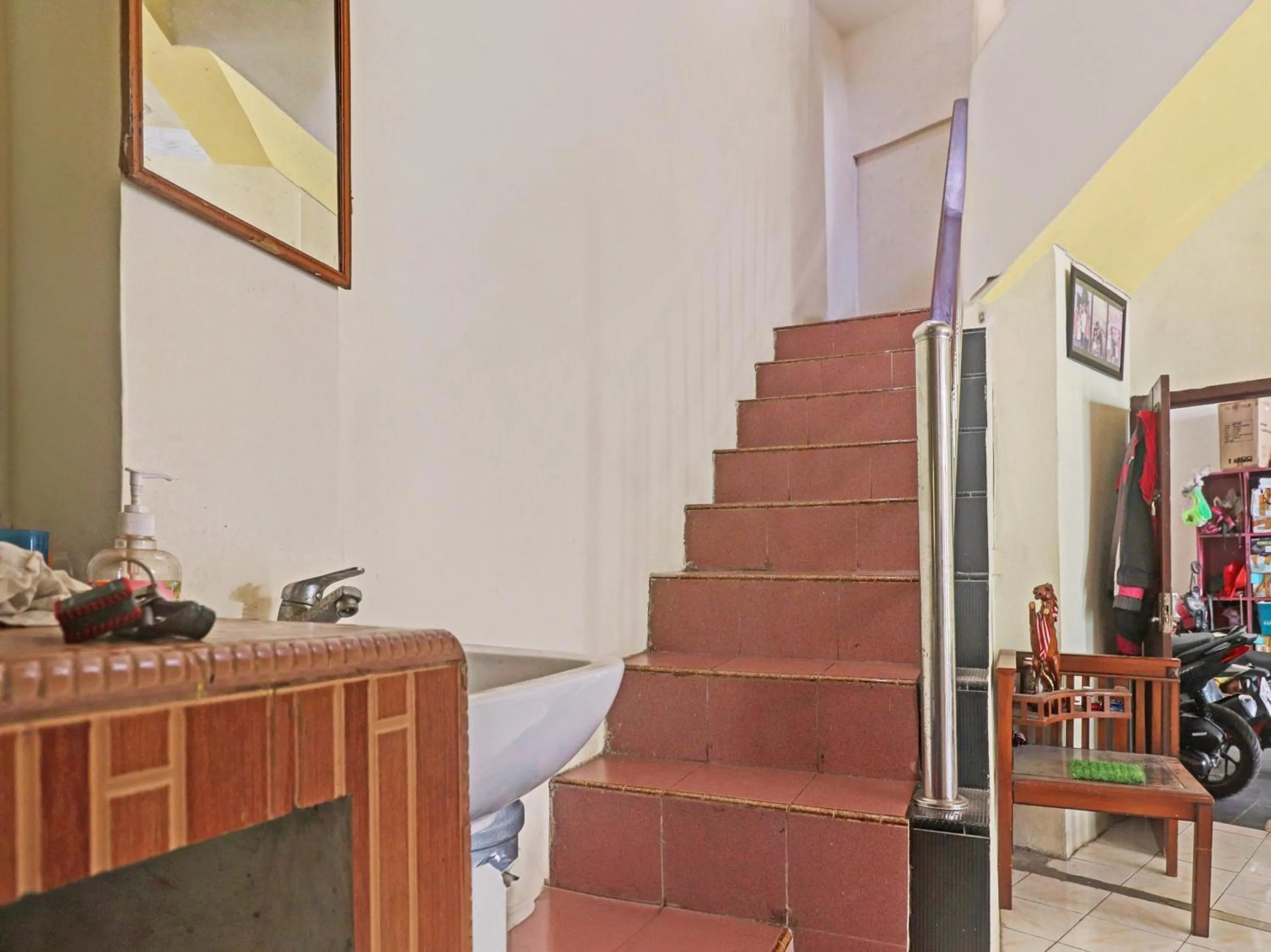 Lobby or reception in Hotel O Excellent Kost