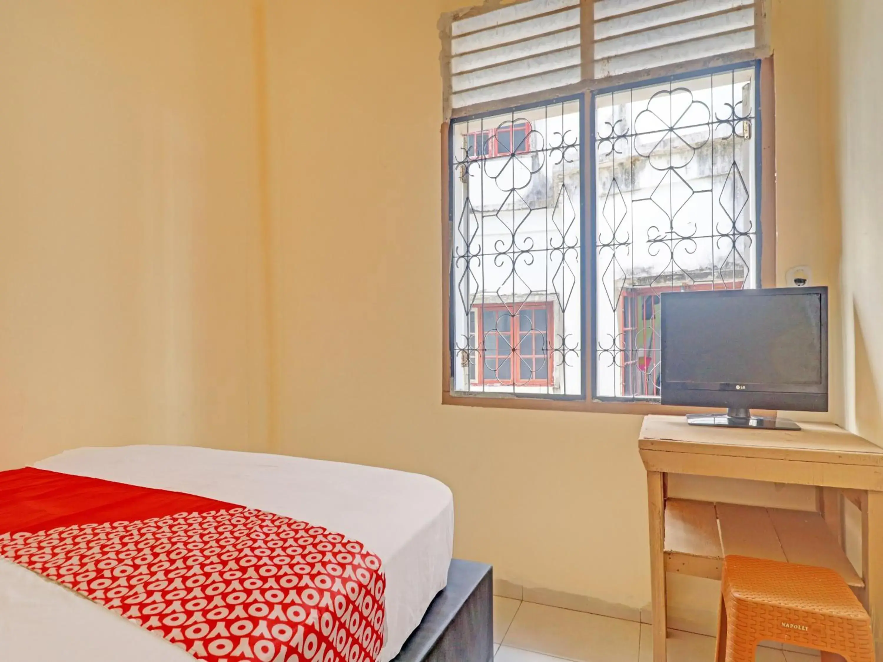 Standard Double Room in Hotel O Excellent Kost Standard Double Room in Hotel O Excellent Kost