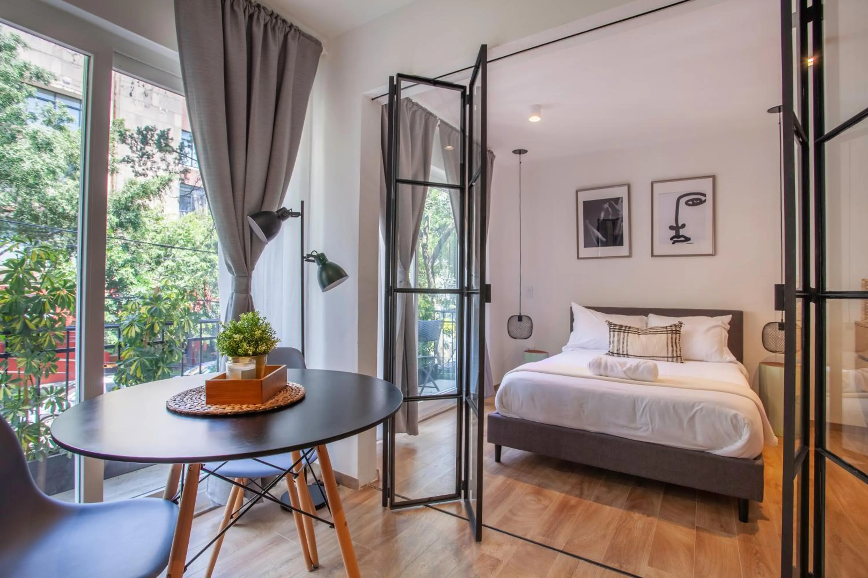 Bright & sweet unit in the heart of Polanco.