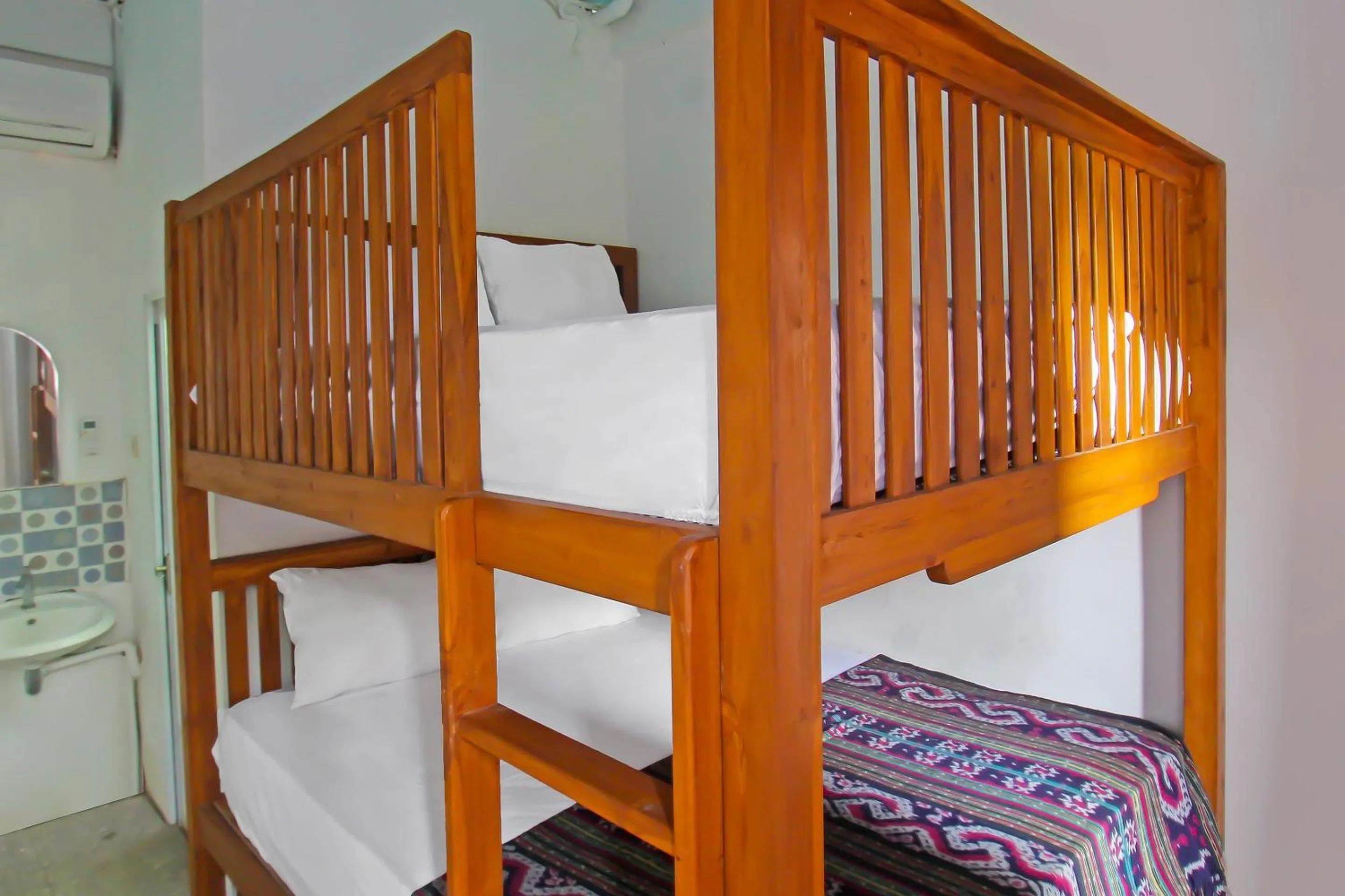 Bedroom, Bed in Hotel O Bale Datu Homestay Near Lapangan Bulutangkis By'u Badminton