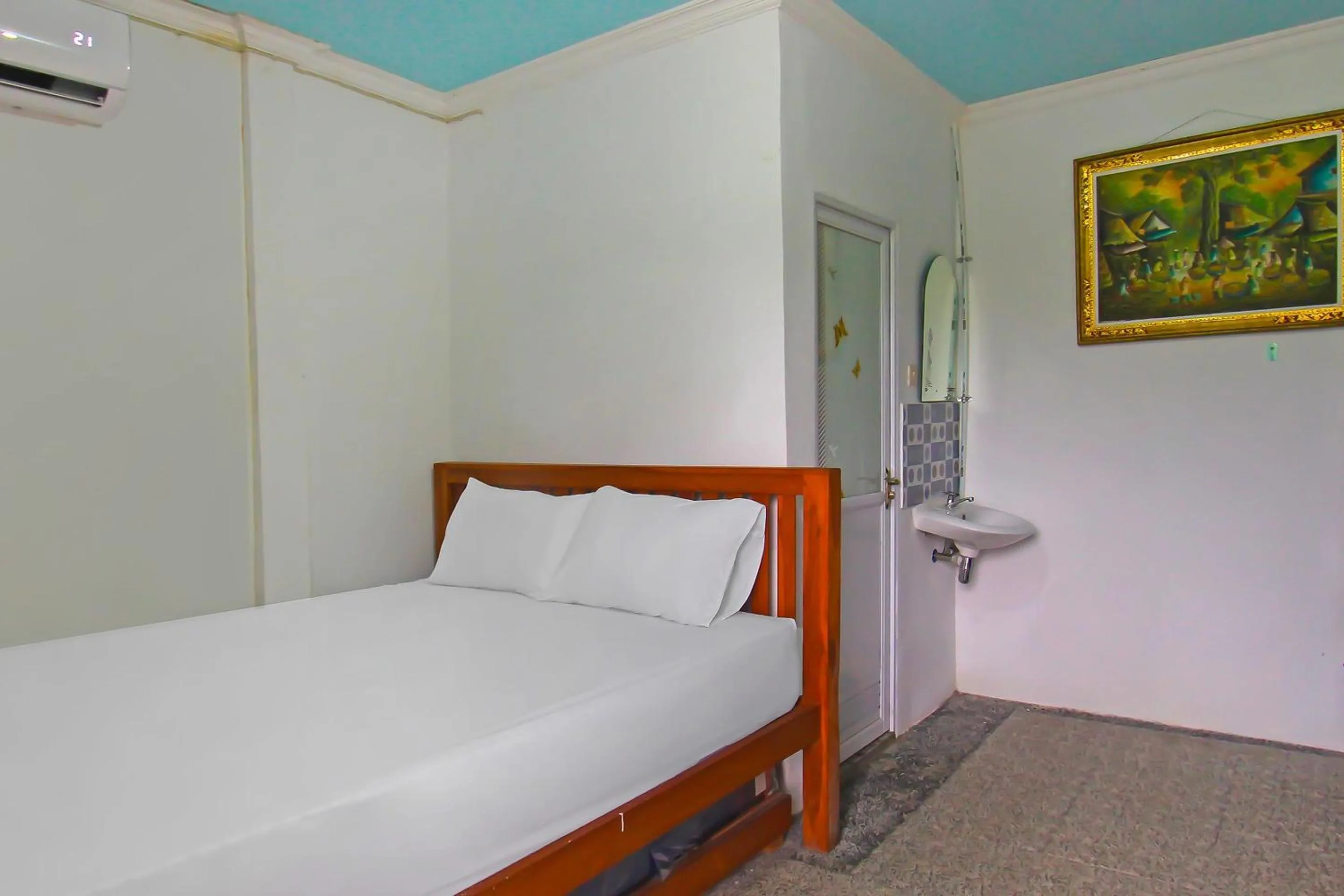 Bedroom, Bed in Hotel O Bale Datu Homestay Near Lapangan Bulutangkis By'u Badminton