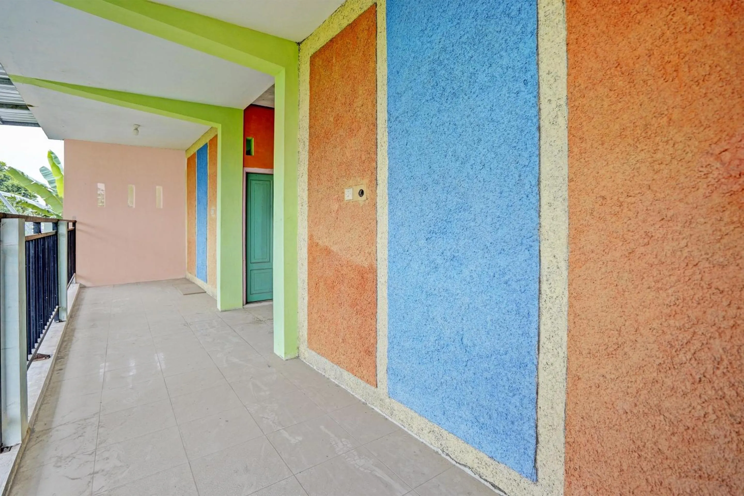 Lobby or reception in Hotel O Kemangi Asri Kost