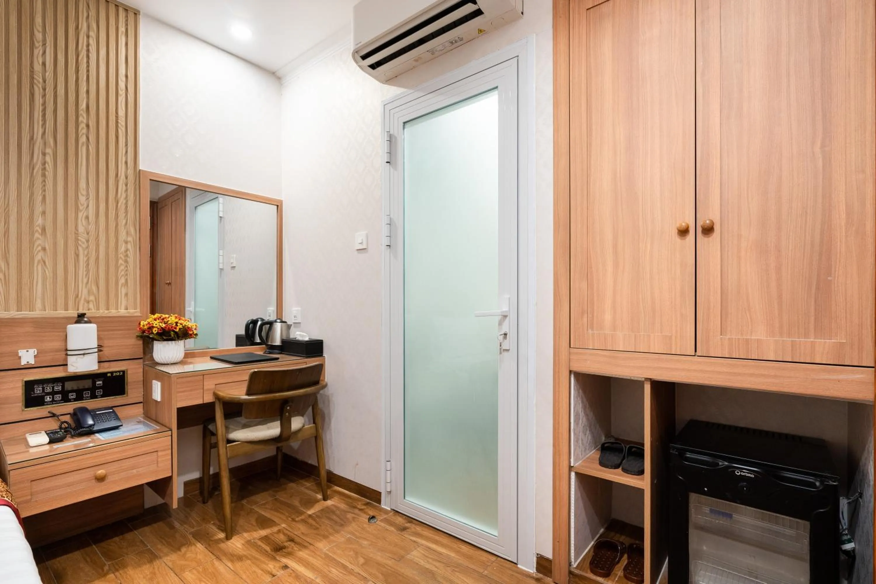 minibar in Luna Saigon Hotel - Bui Vien Walking Street