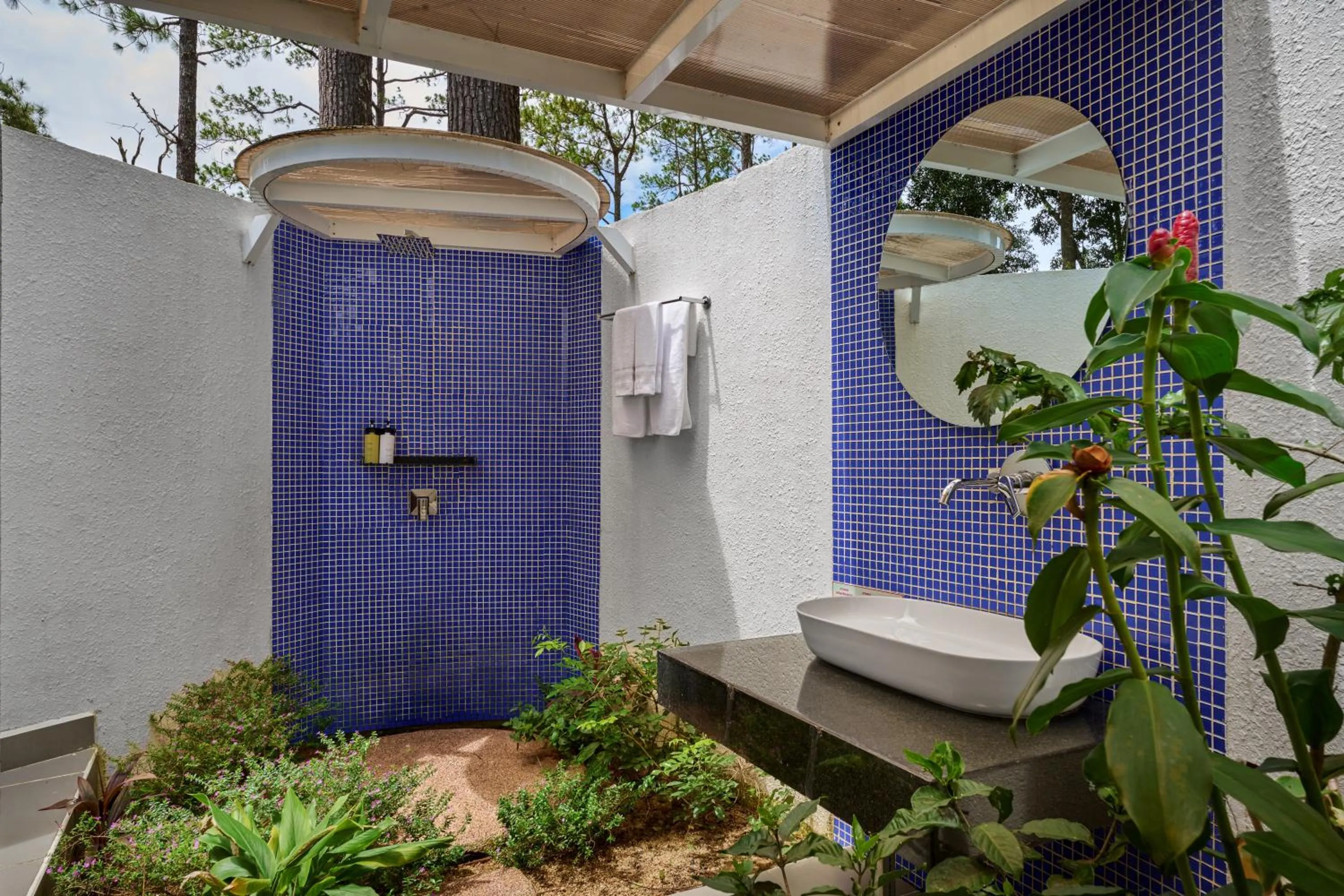 Shower in Romdoul Kirirom Resort by EHM