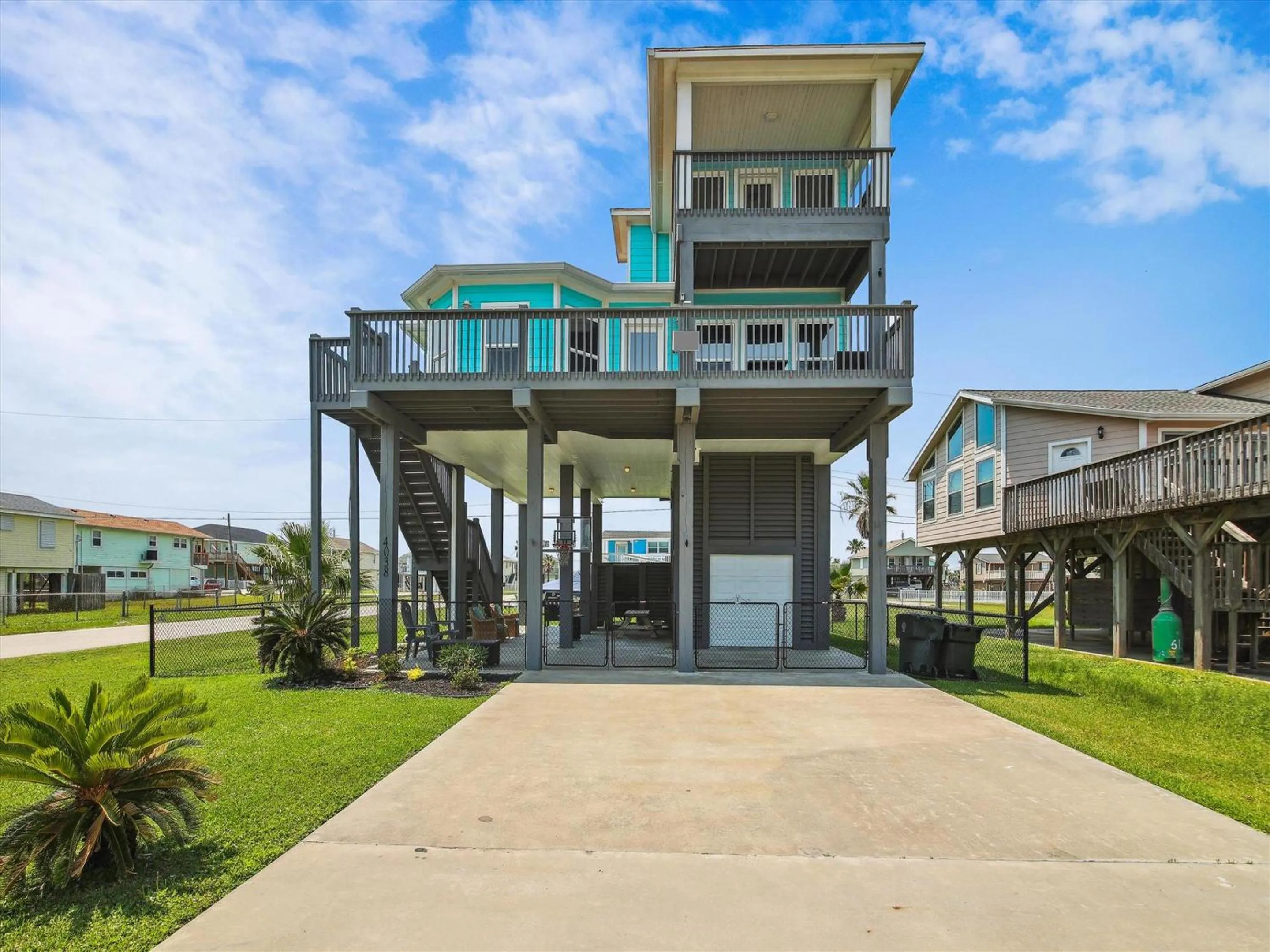 Property building in Adventure Awaits