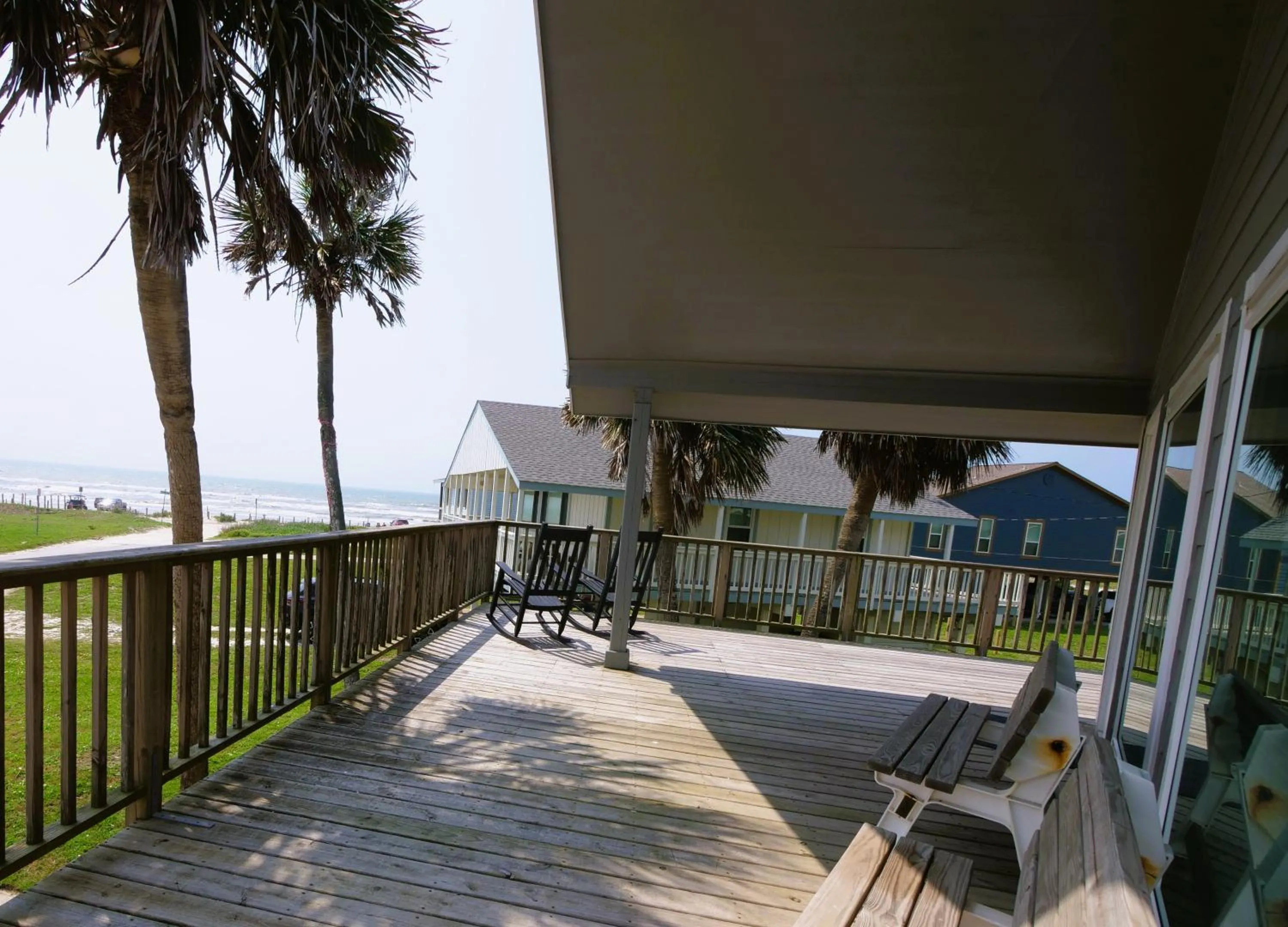 Property building in Sandcastle At Bermuda Beach