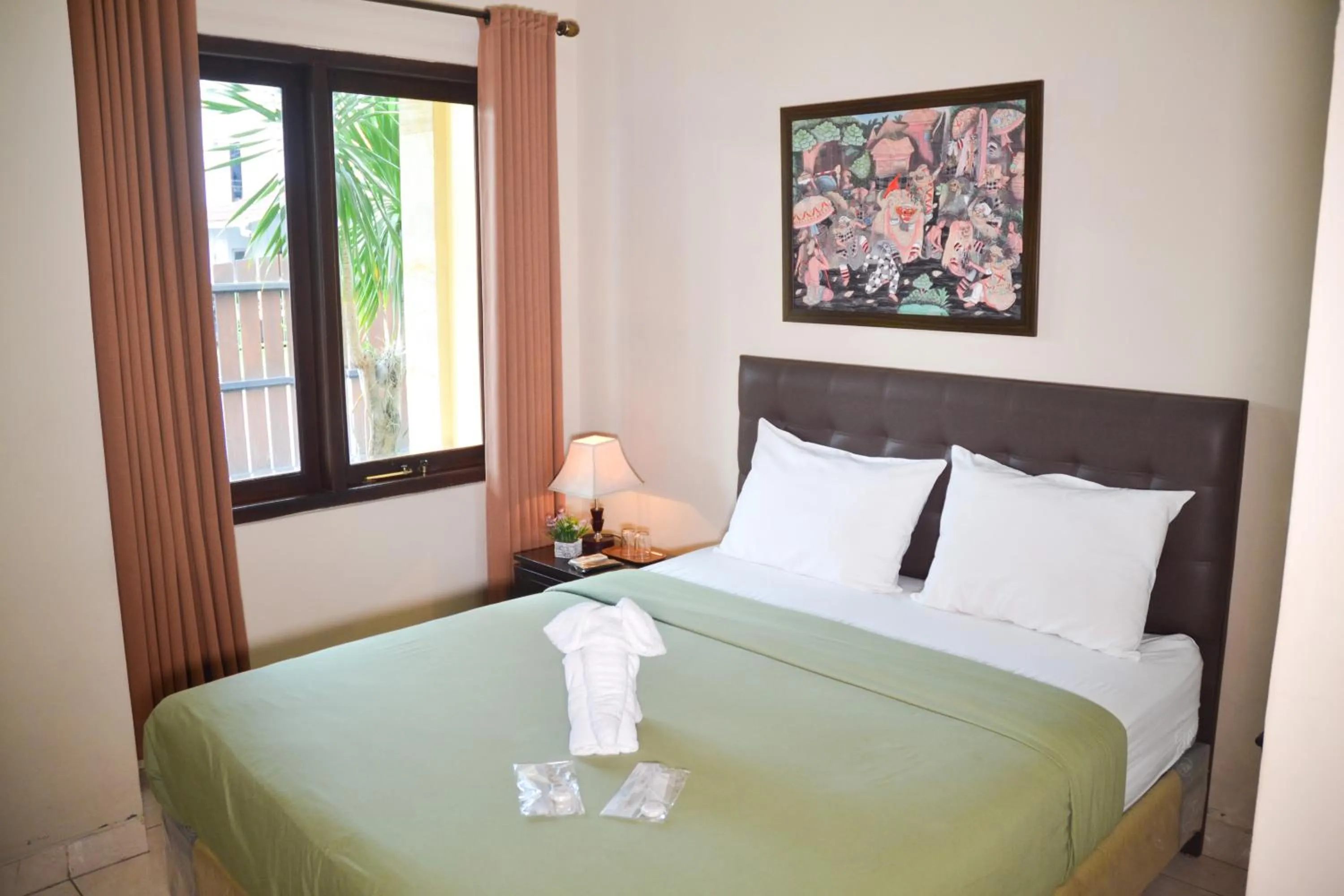 Bed in Roemah Canting Homestay