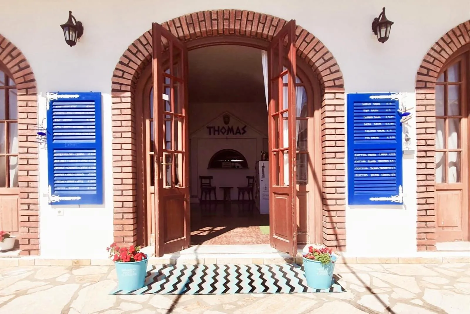 Thomas Art Hotel