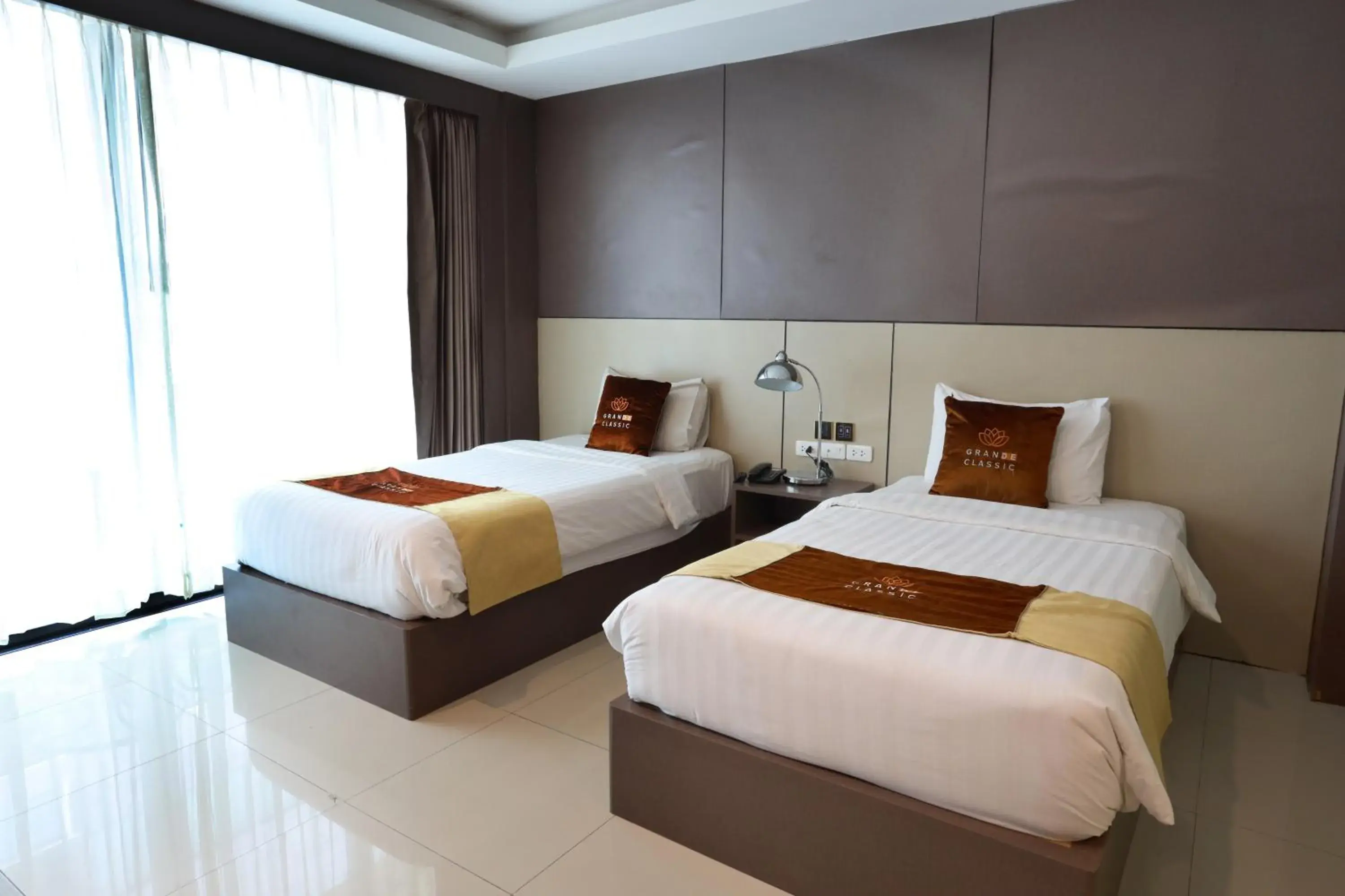 Deluxe Twin Room in GranDE Classic Pattaya Deluxe Twin Room in GranDE Classic Pattaya