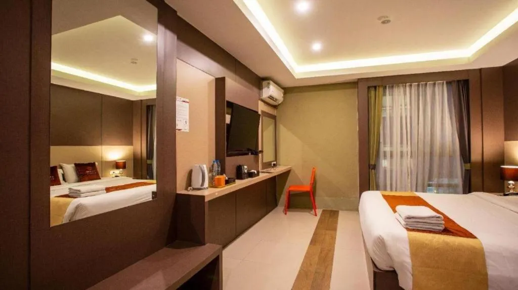 Photo of the whole room, Bed in GranDE Classic Pattaya