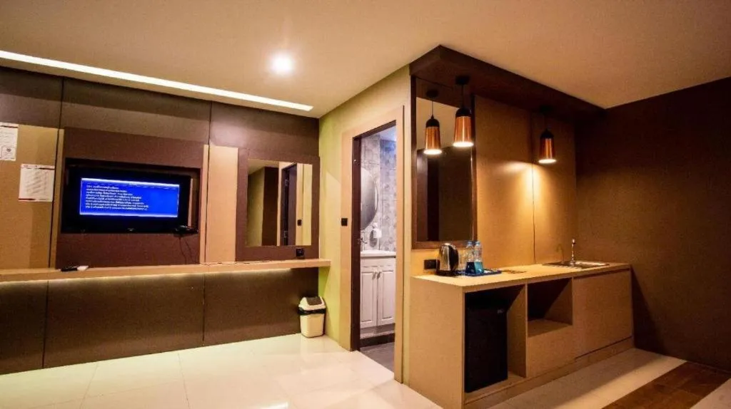 Photo of the whole room, Bed in GranDE Classic Pattaya