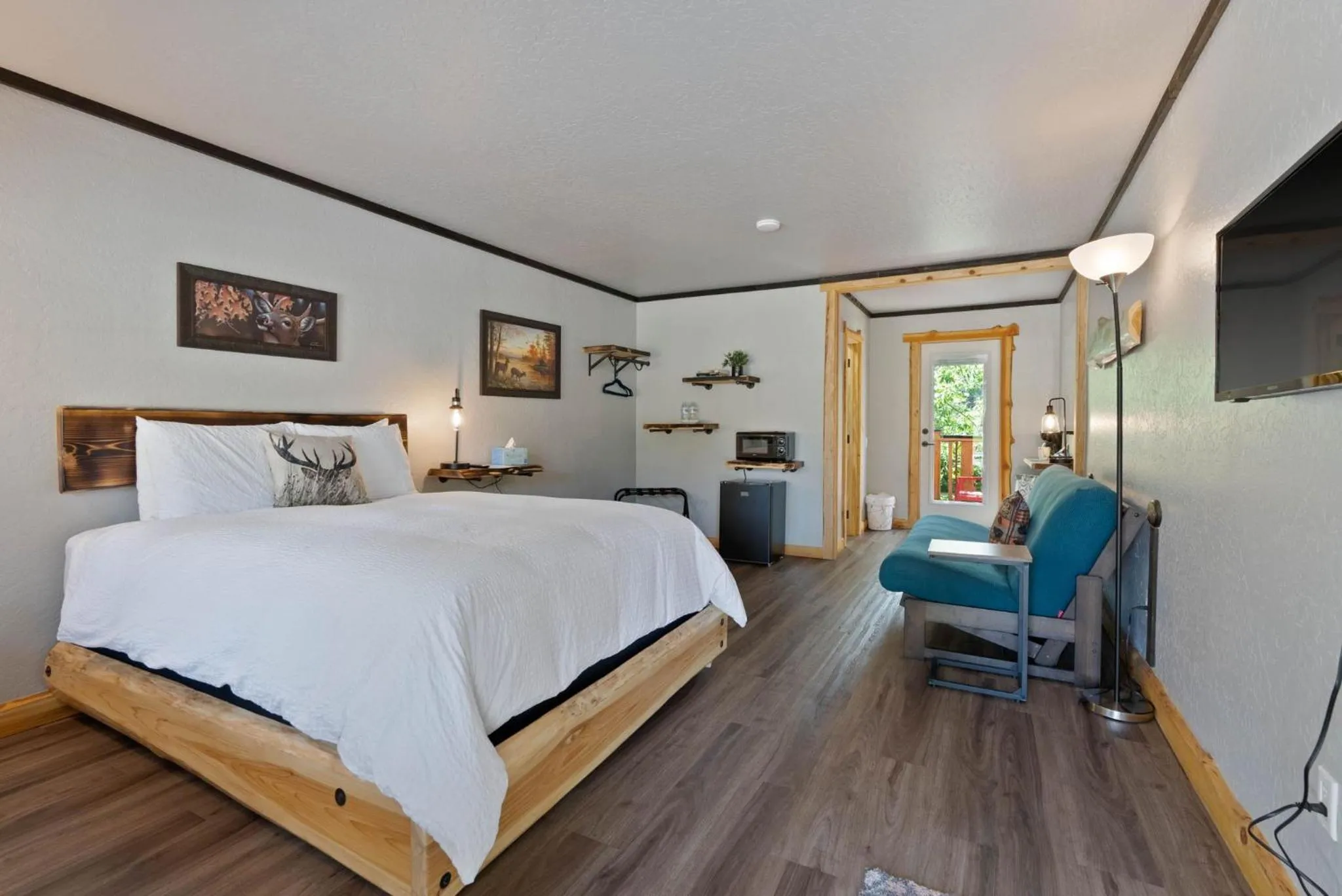 Bed in Lake Village Lodge