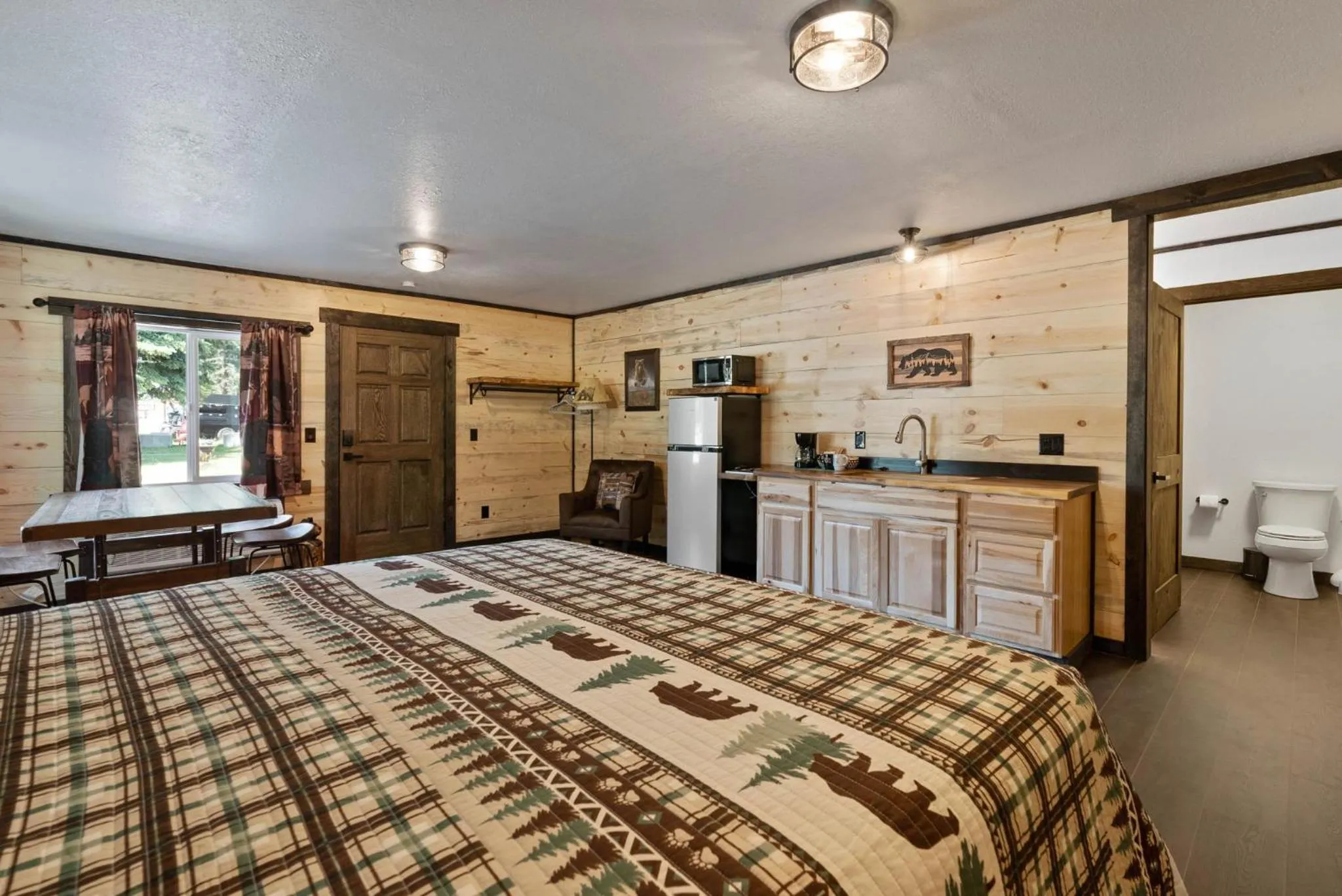 Bed in Lake Village Lodge