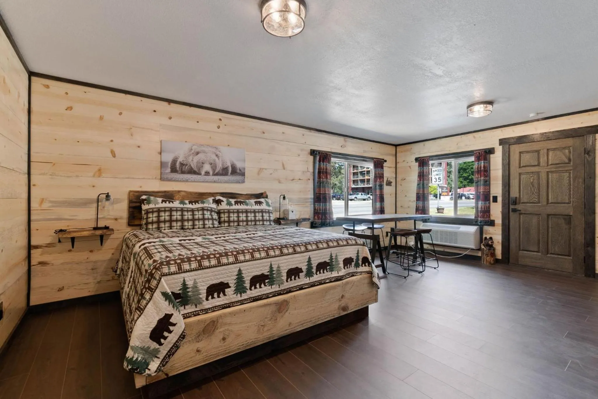 Bed in Lake Village Lodge