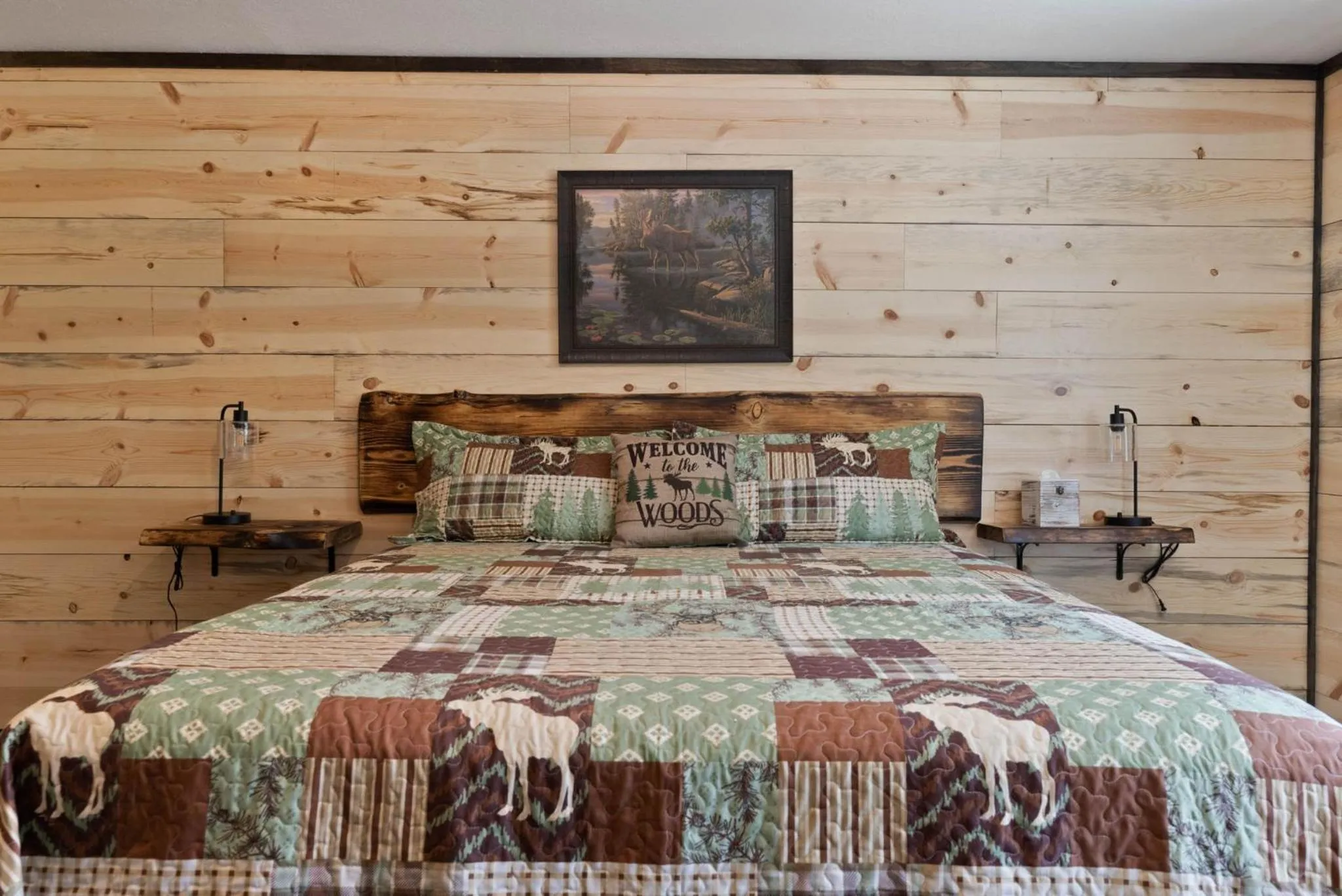 Bed in Lake Village Lodge
