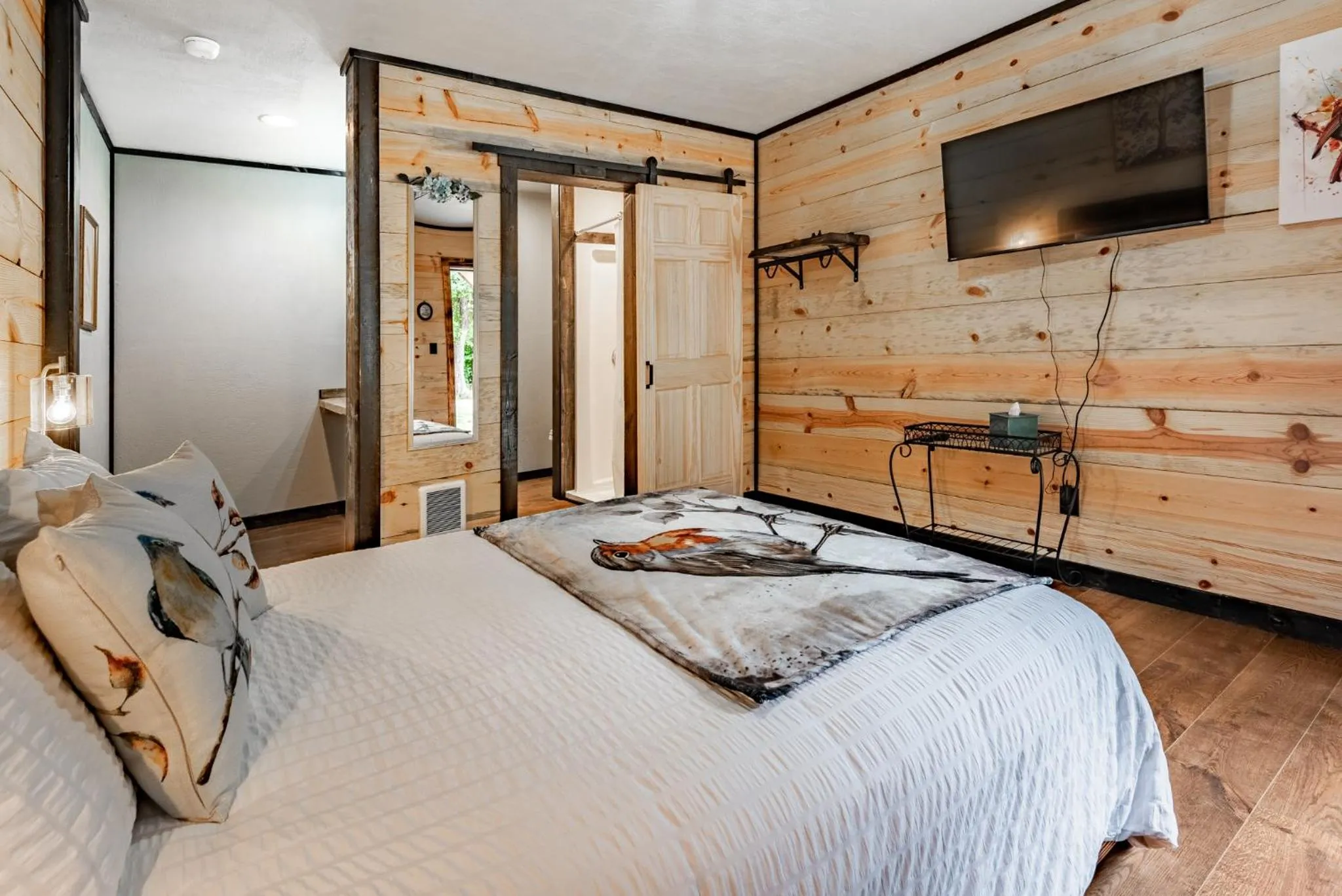 Bed in Lake Village Lodge