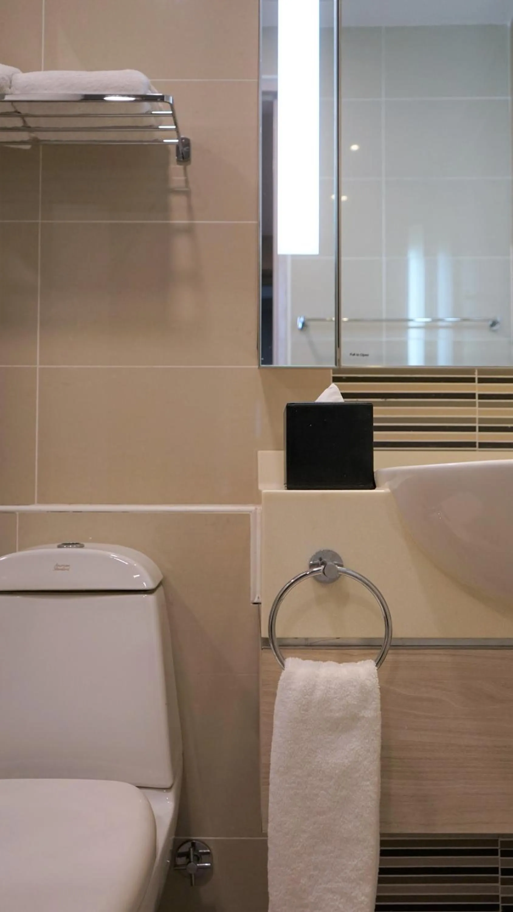 Bathroom in Marina Puteri Harbour Johor by Perfect Host