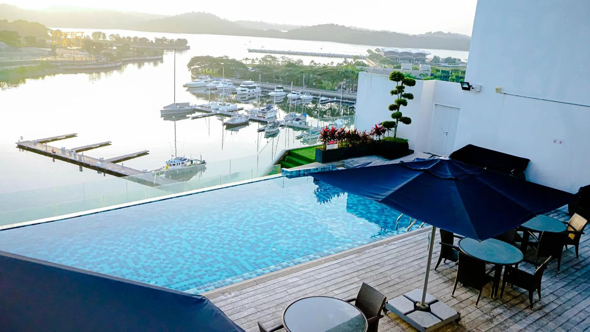 Pool view in Marina Puteri Harbour Johor by Perfect Host